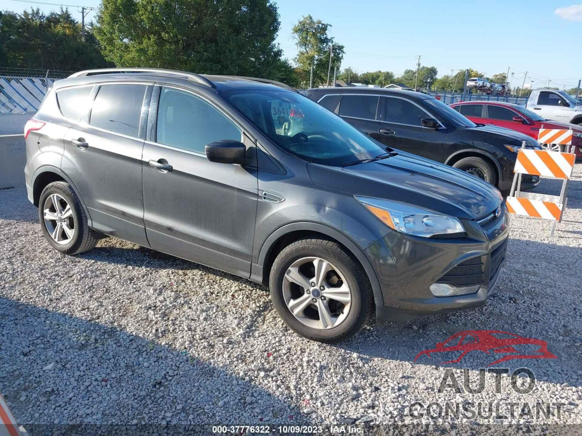 FORD ESCAPE 2016 - 1FMCU0GX3GUC74800