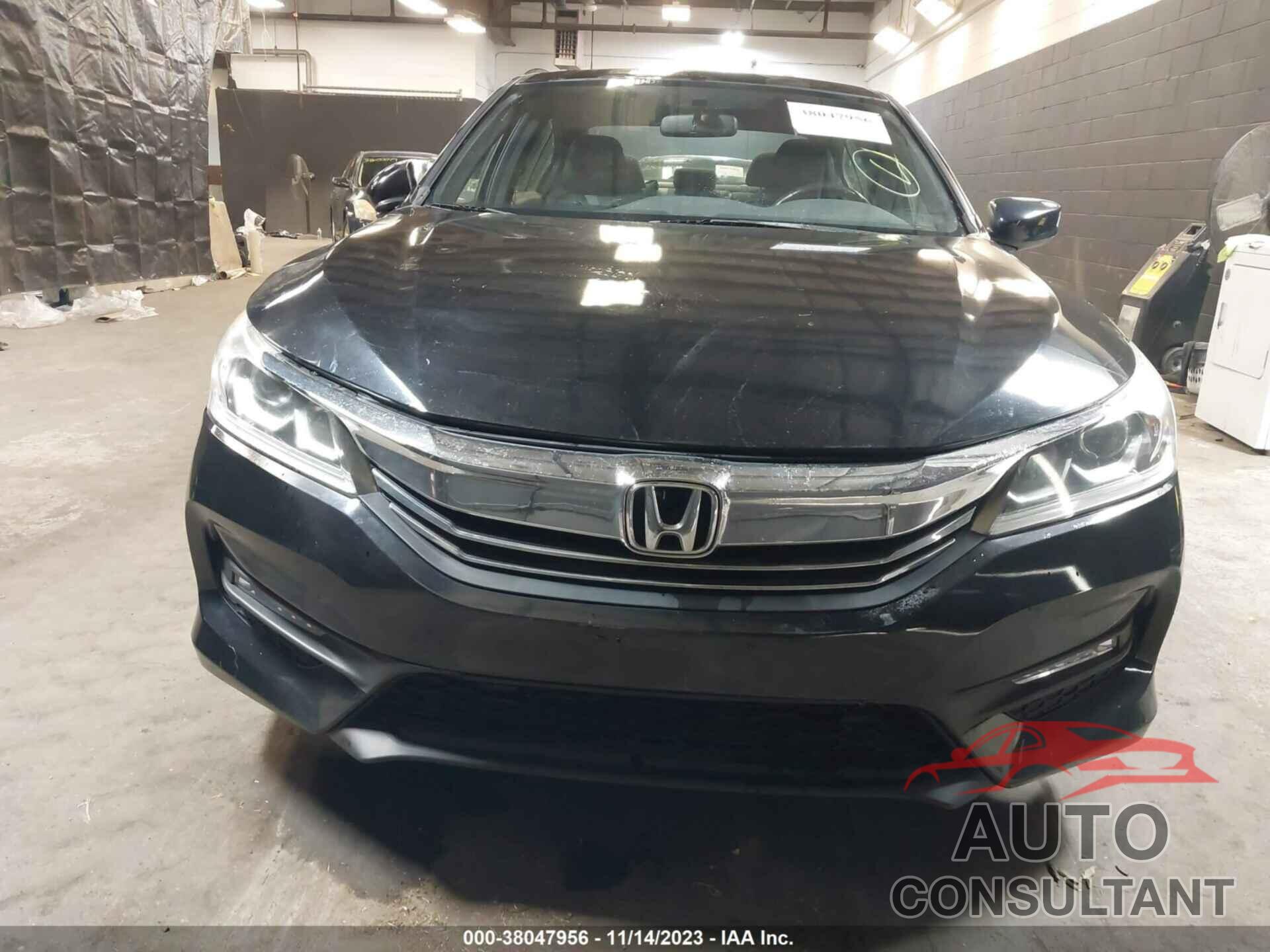 HONDA ACCORD SEDAN 2017 - 1HGCR2F11HA067566