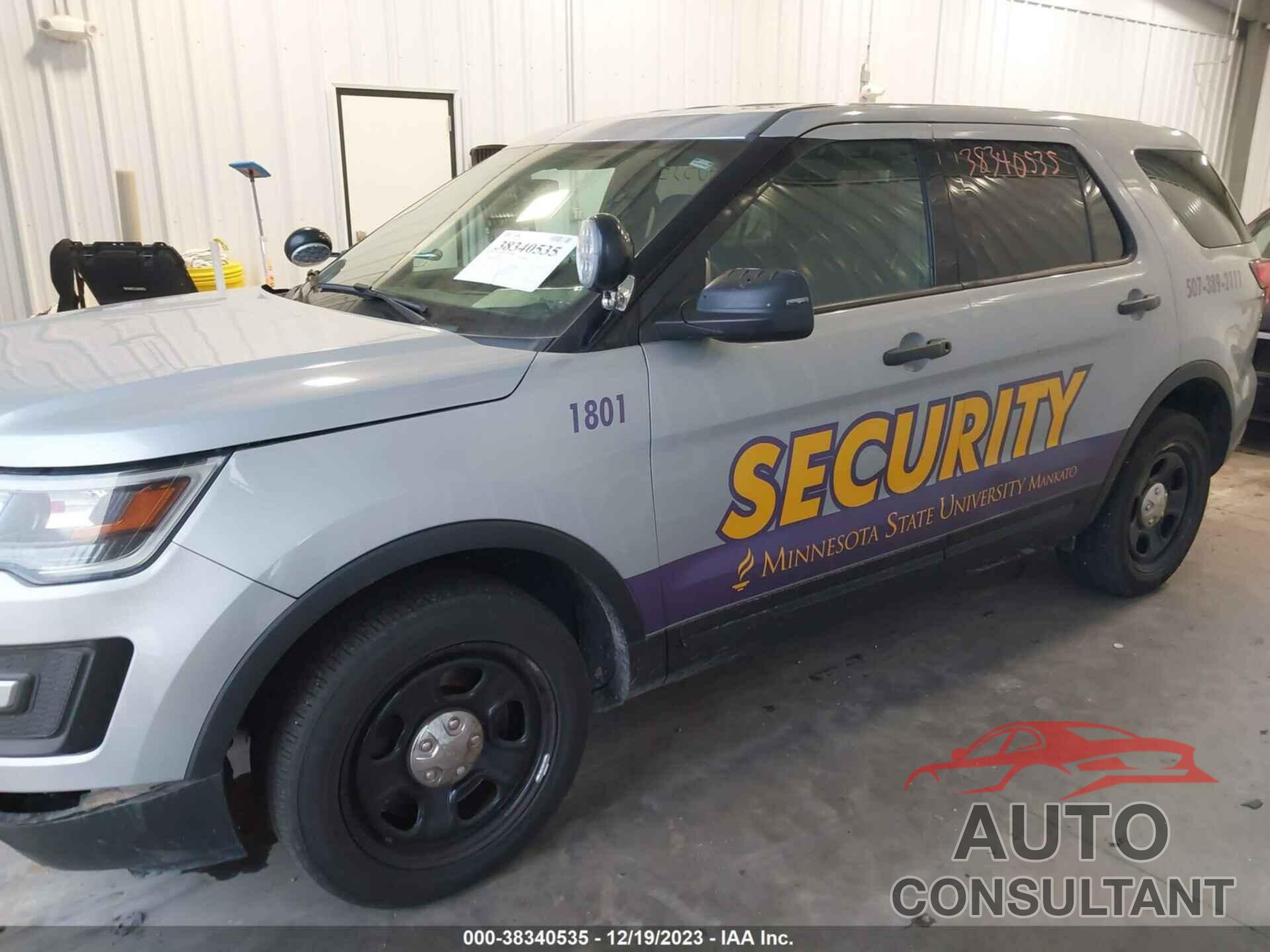 FORD POLICE INTERCEPTOR UTILITY 2018 - 1FM5K8AR9JGB19181