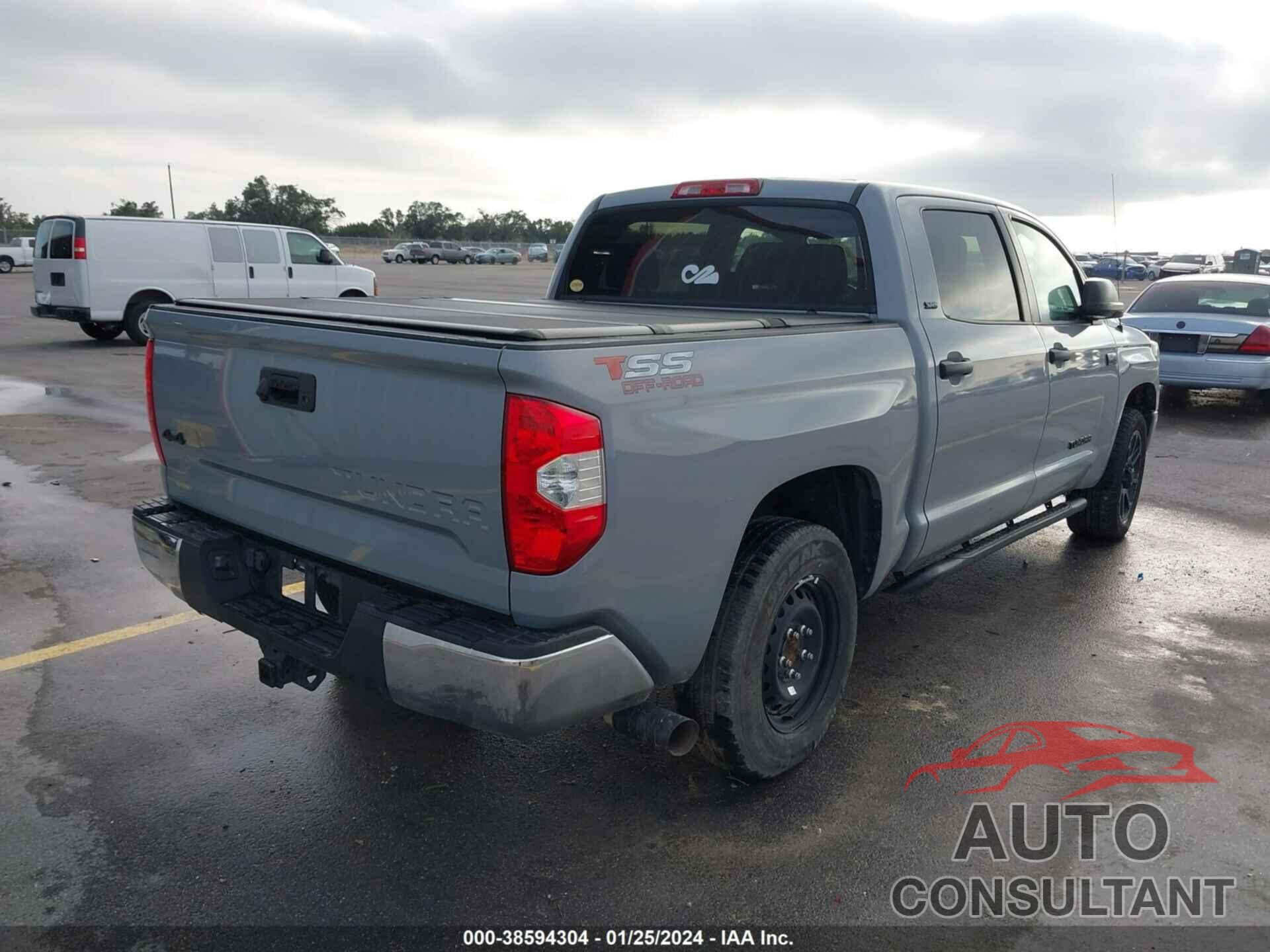 TOYOTA TUNDRA 2019 - 5TFDW5F18KX849798