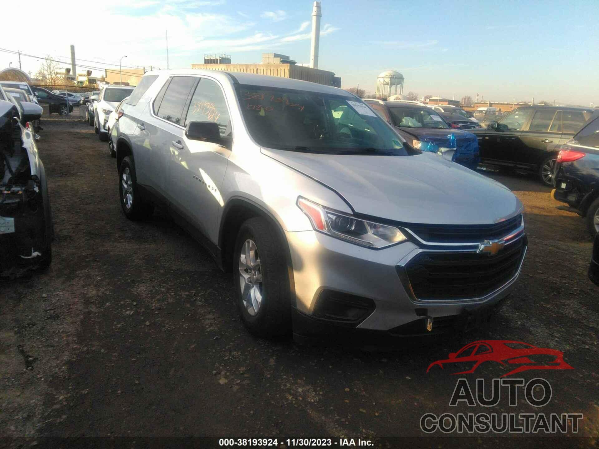 CHEVROLET TRAVERSE 2019 - 1GNEVFKW0KJ176501