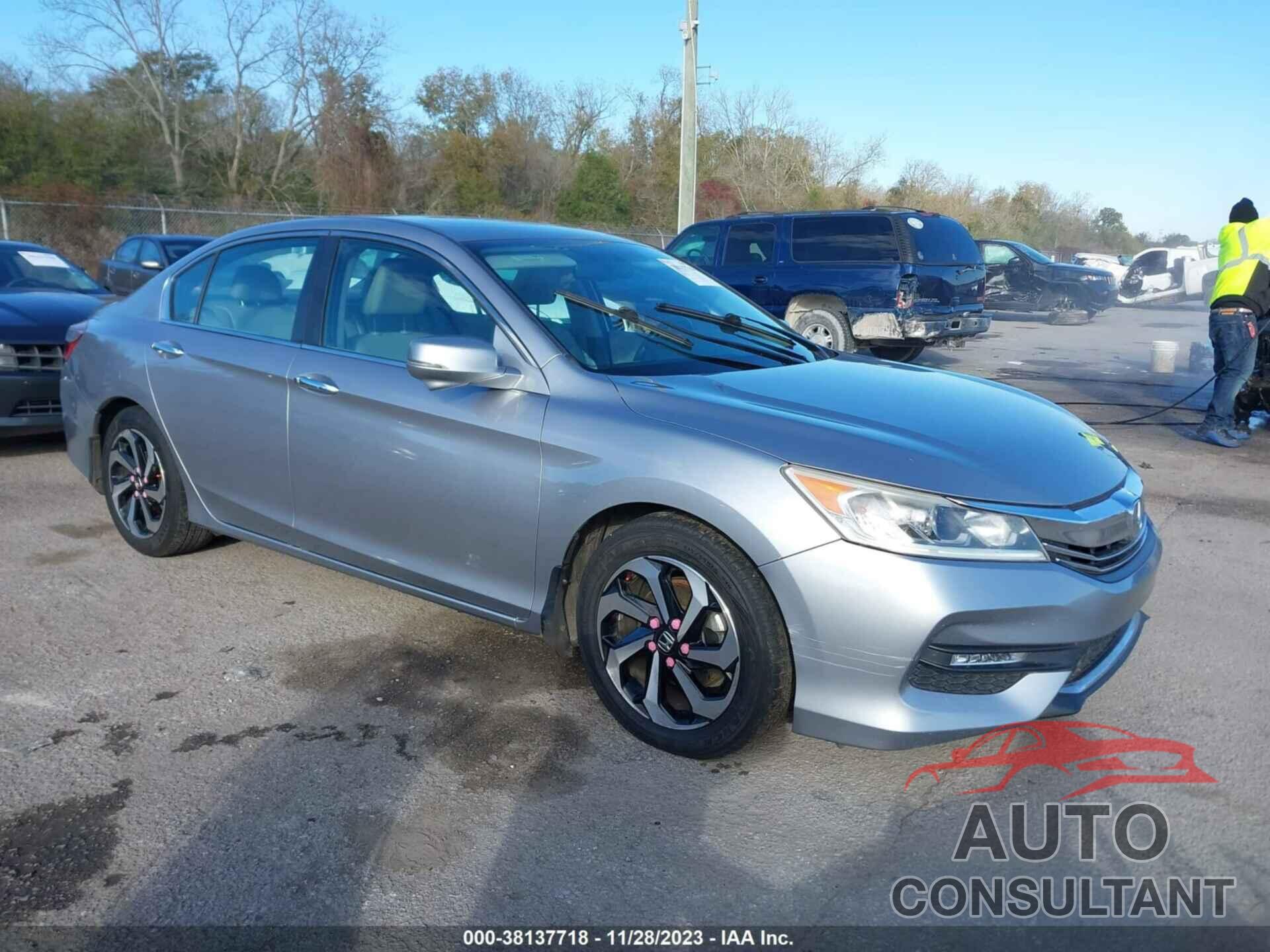 HONDA ACCORD 2017 - 1HGCR2F85HA123621