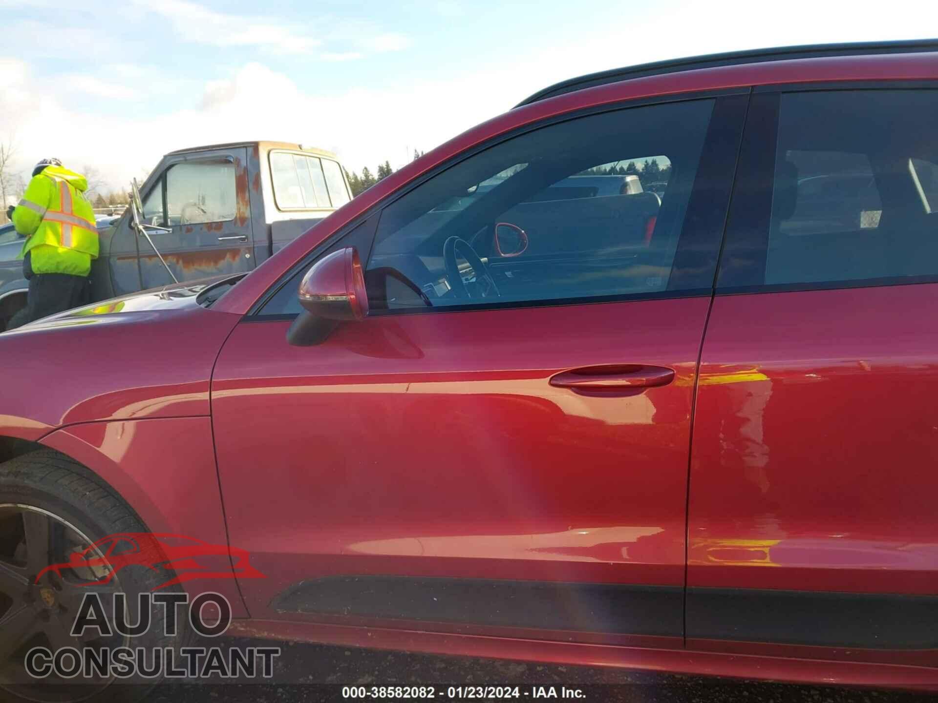 PORSCHE MACAN 2016 - WP1AB2A54GLB45635