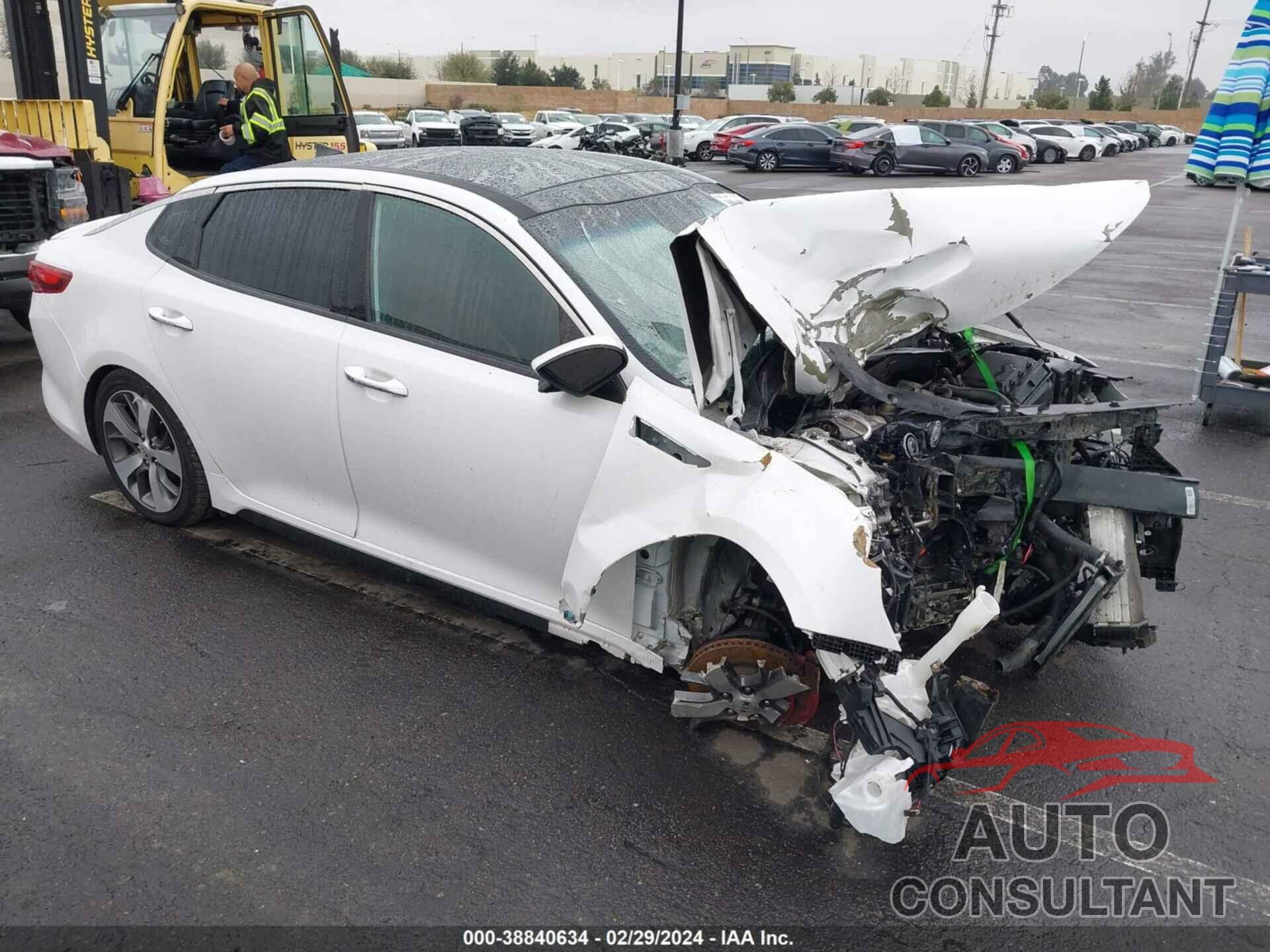 KIA OPTIMA 2016 - 5XXGW4L2XGG001537
