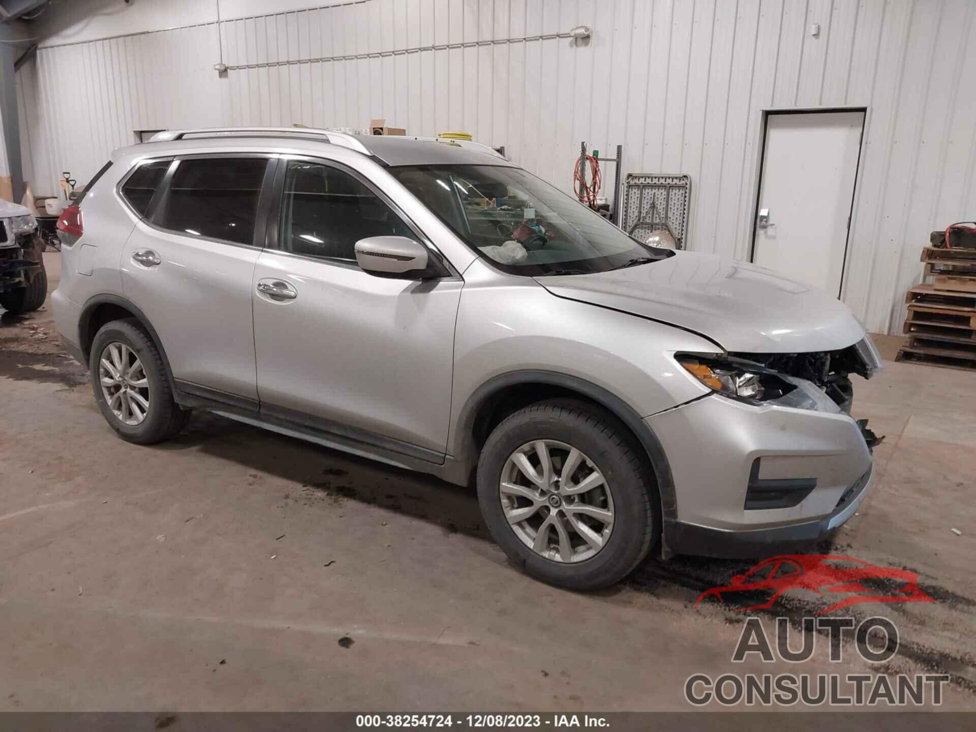 NISSAN ROGUE 2018 - KNMAT2MV0JP560154