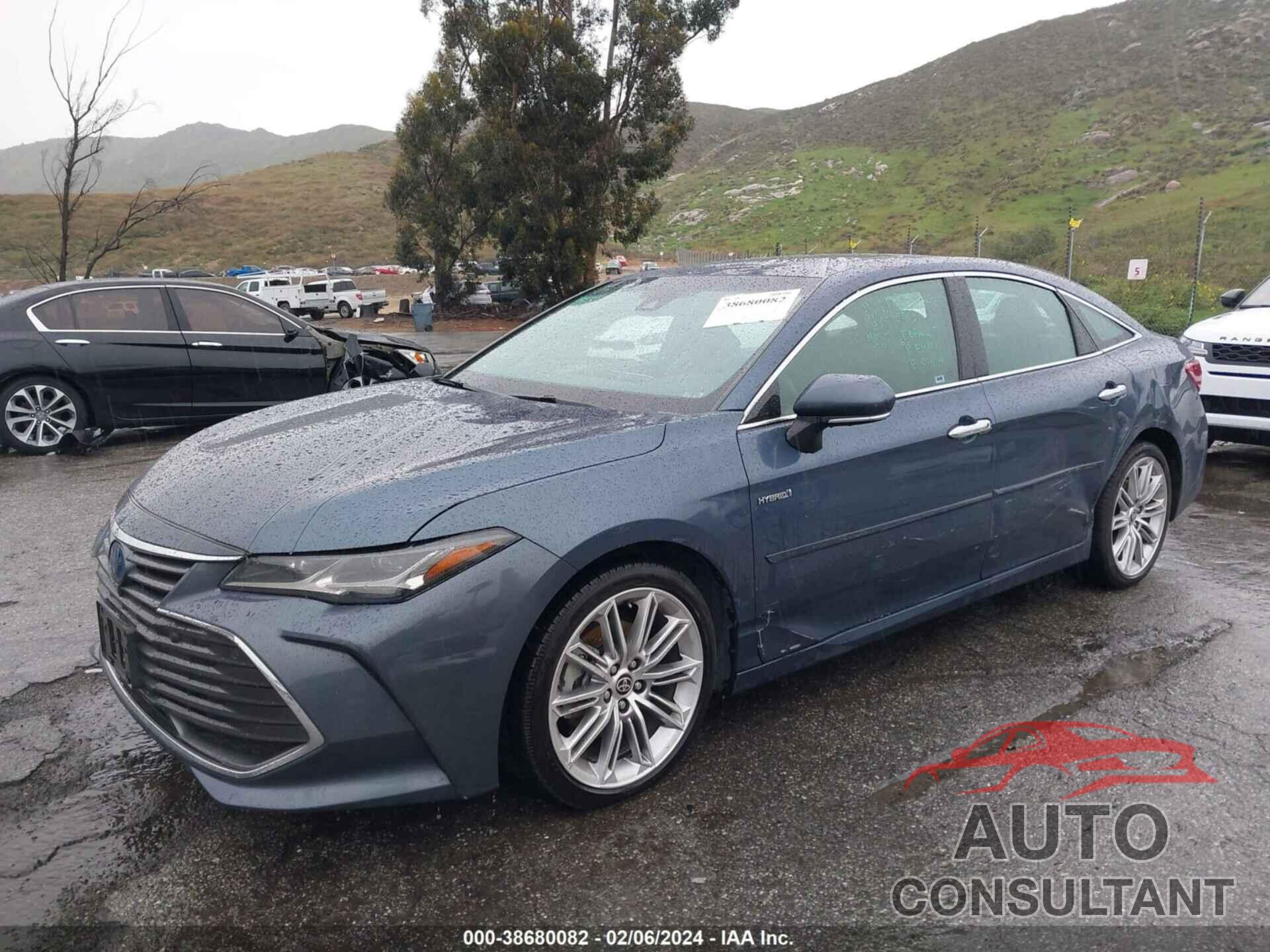 TOYOTA AVALON 2021 - 4T1DA1AB5MU010179