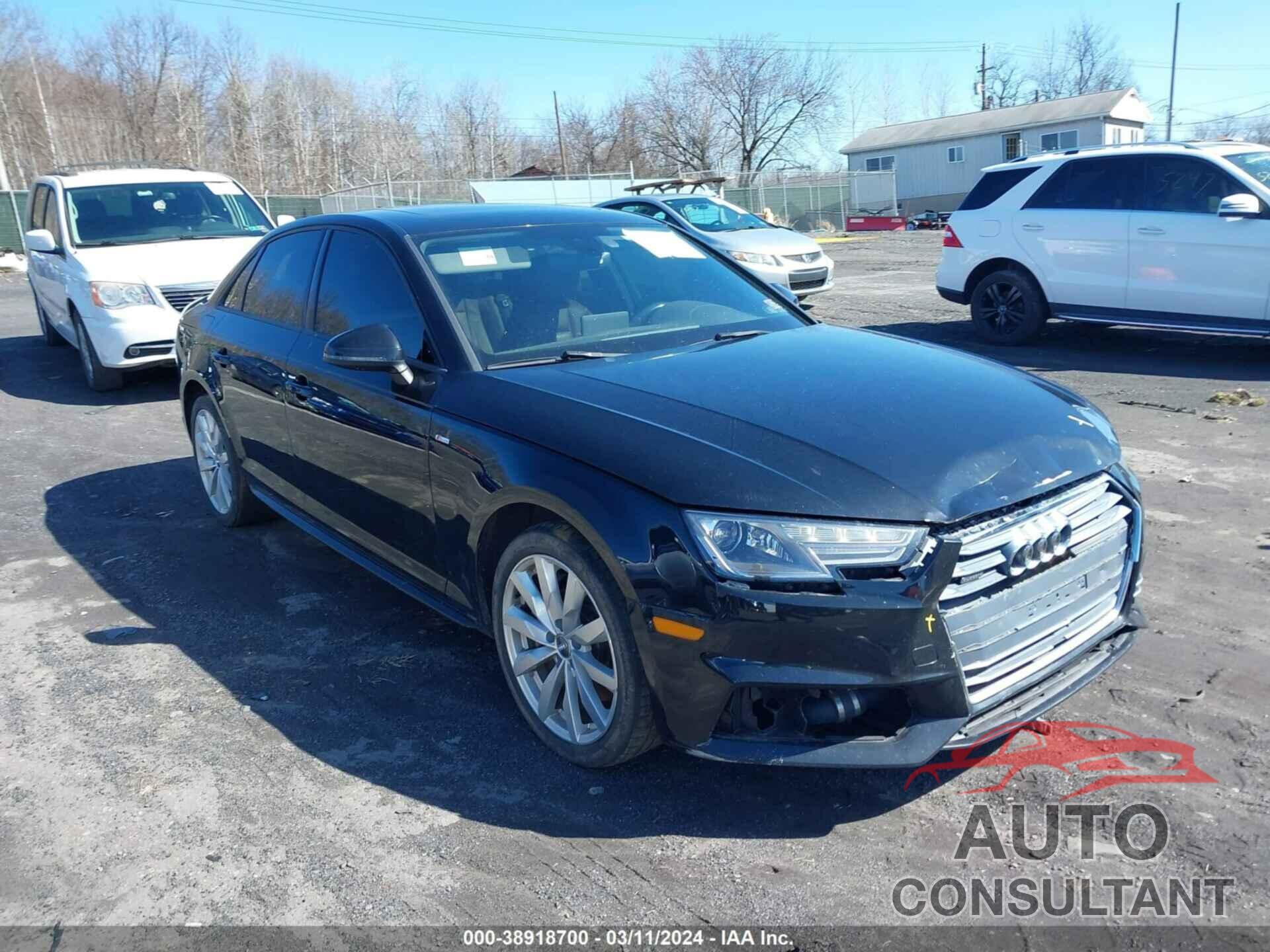 AUDI A4 2018 - WAUDNAF41JA031897