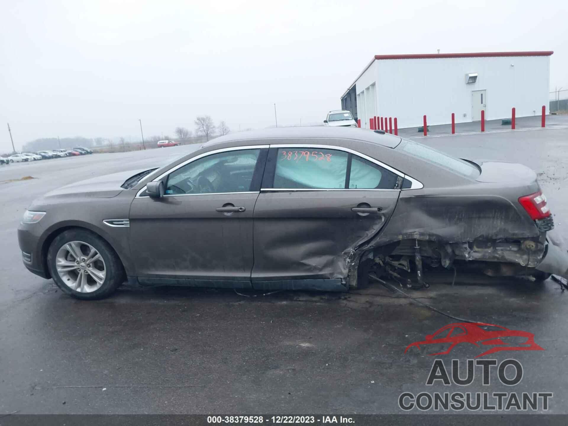 FORD TAURUS 2016 - 1FAHP2E87GG143575