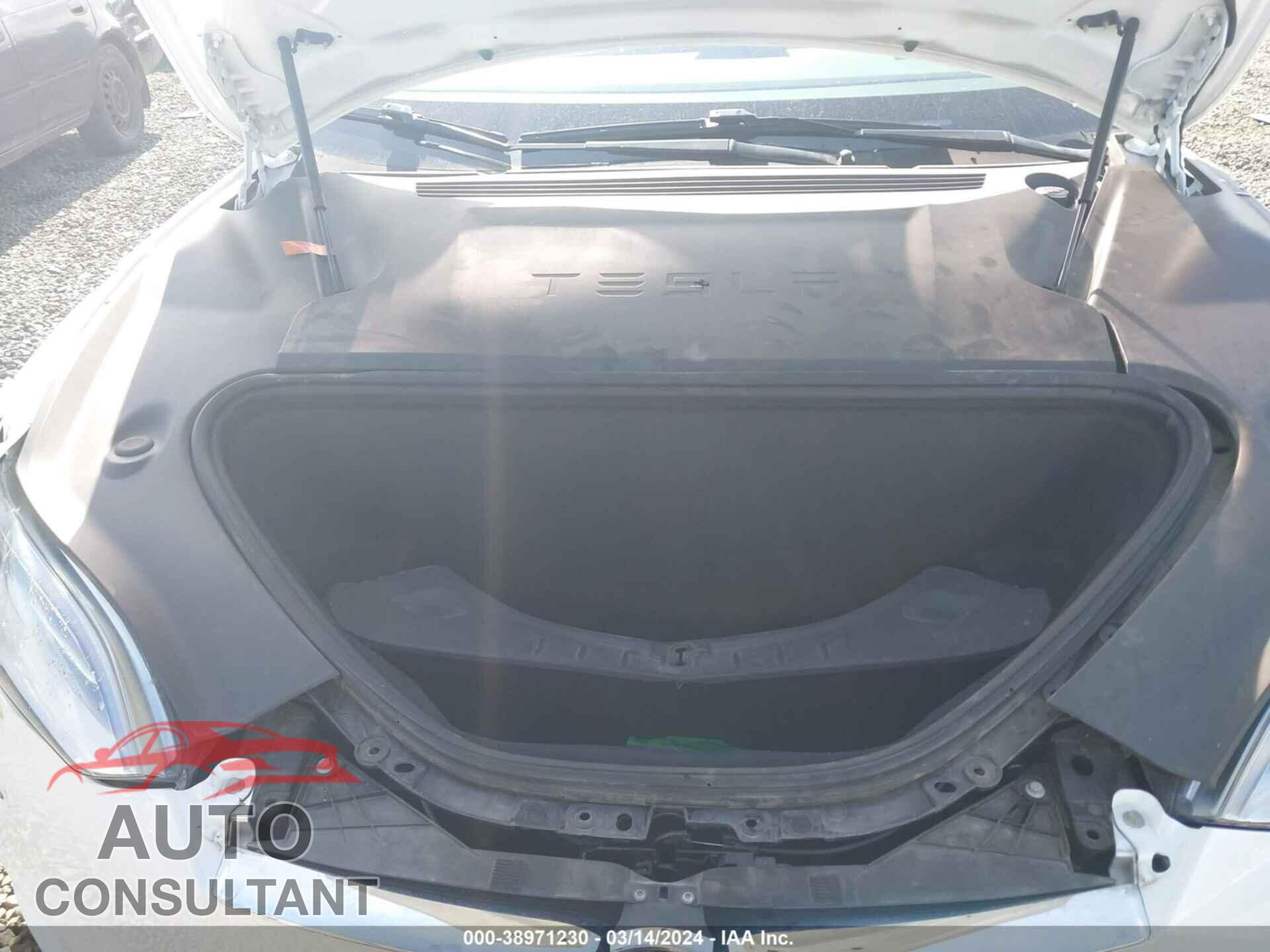 TESLA MODEL S 2020 - 5YJSA1E29LF361402