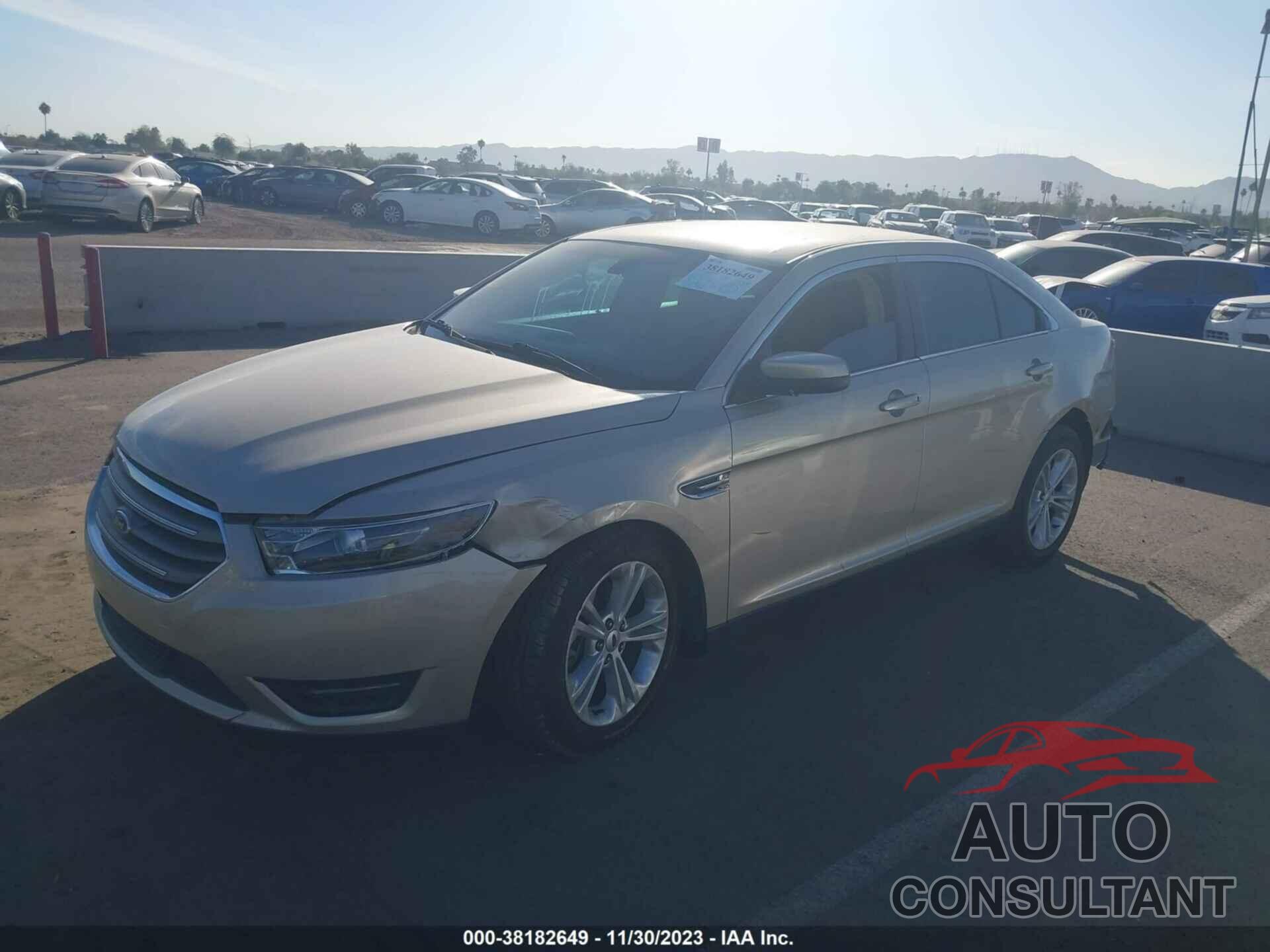 FORD TAURUS 2018 - 1FAHP2H88JG135830