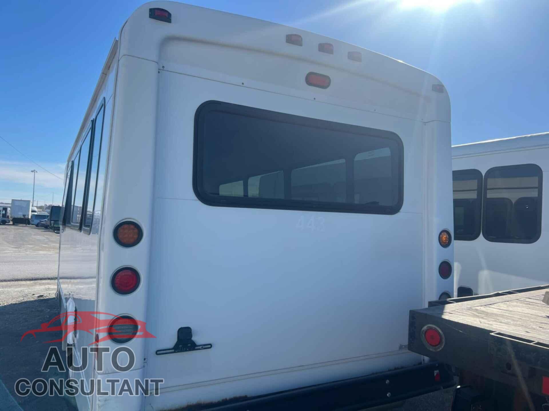 FORD E-450 CUTAWAY 2017 - 1FDFE4FS8HDC32003