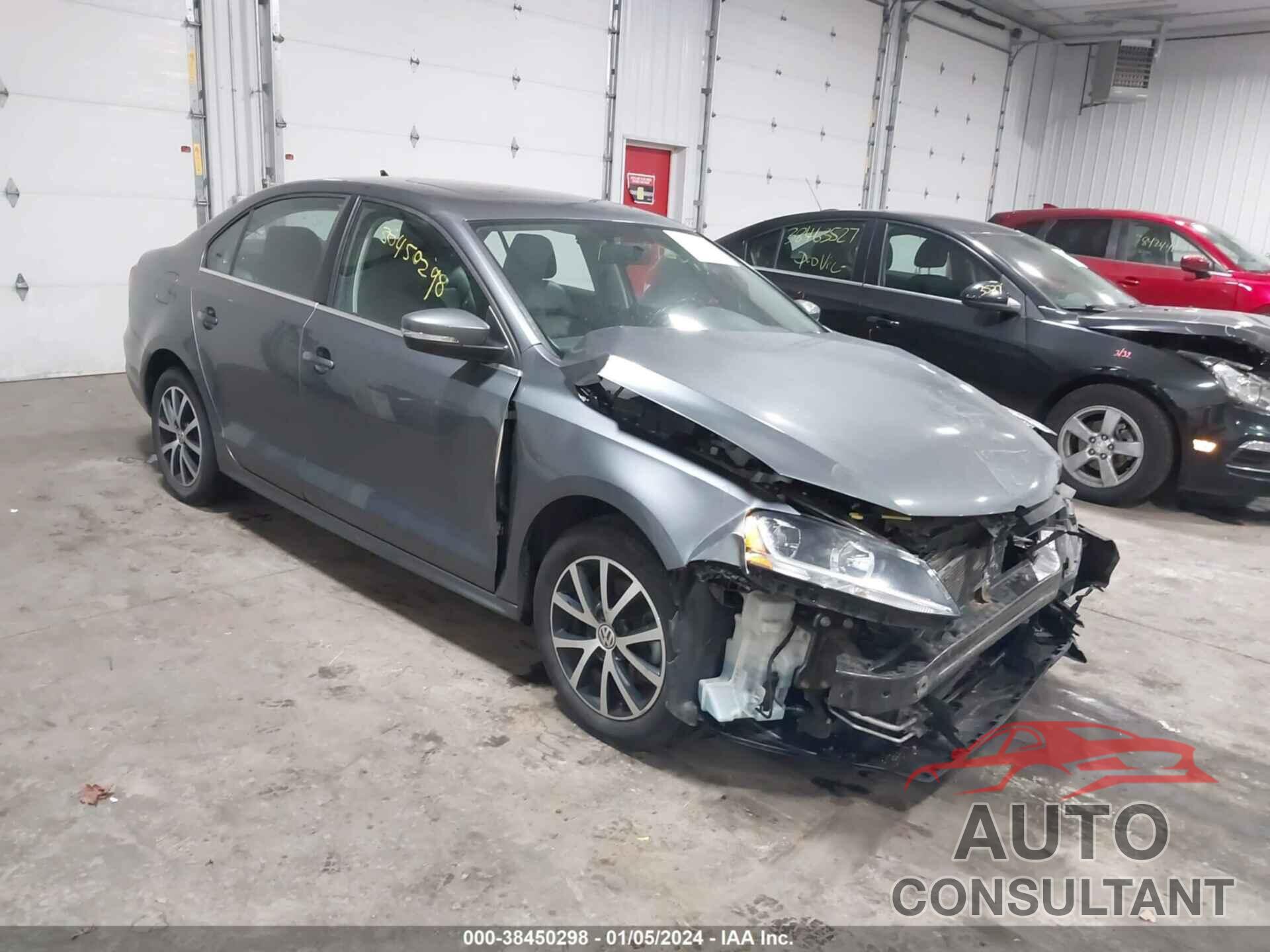 VOLKSWAGEN JETTA 2017 - 3VWDB7AJ9HM392669
