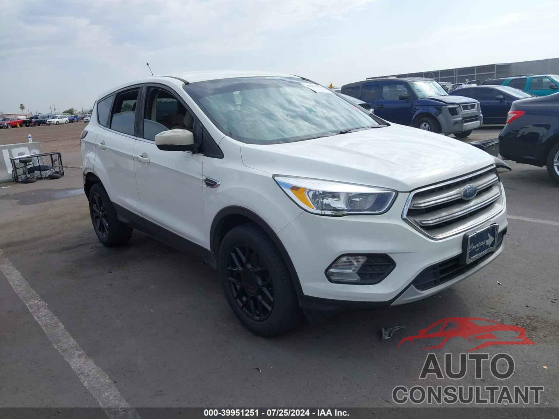 FORD ESCAPE 2019 - 1FMCU9GDXKUA21587