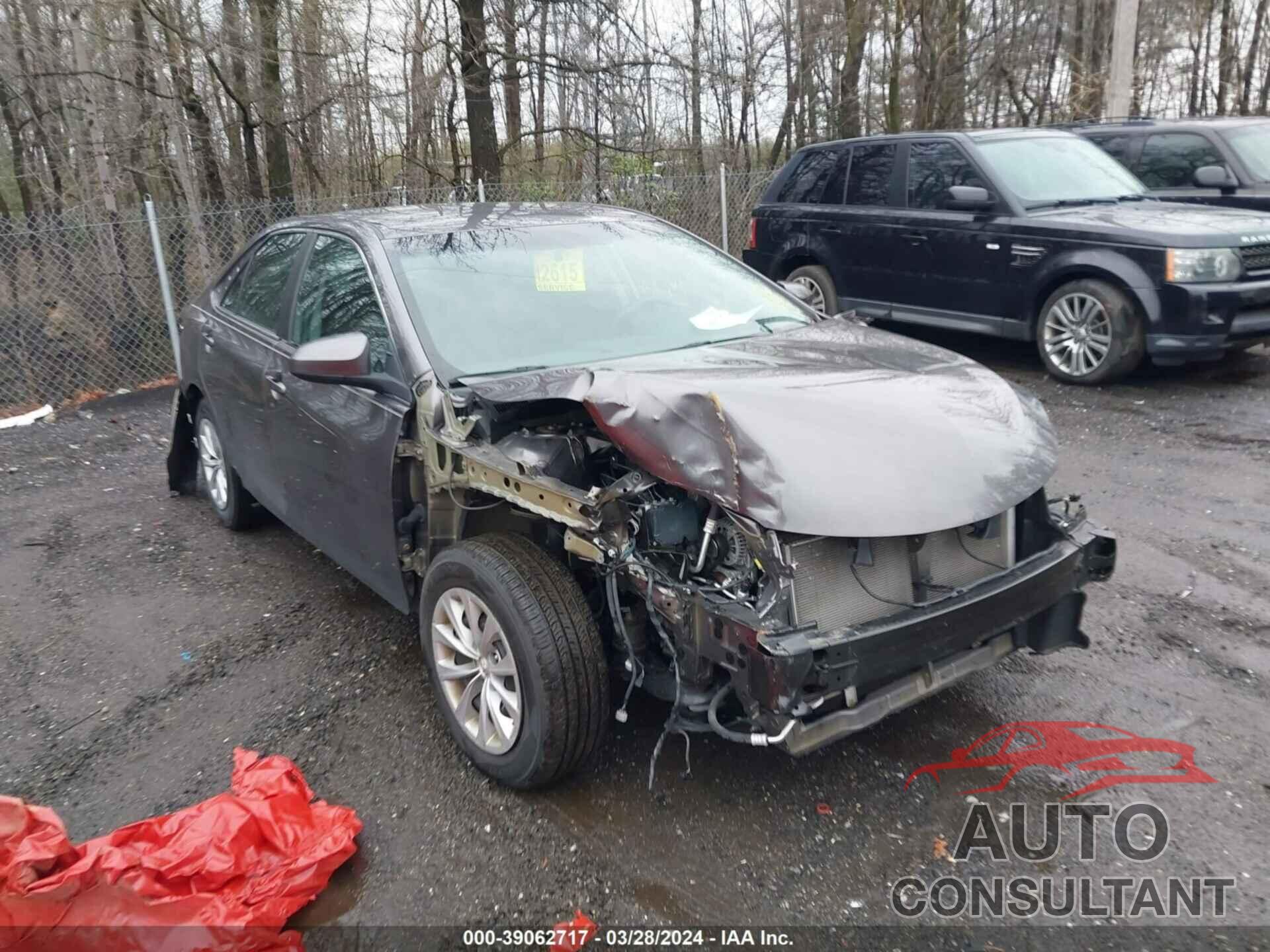 TOYOTA CAMRY 2016 - 4T4BF1FK3GR524835