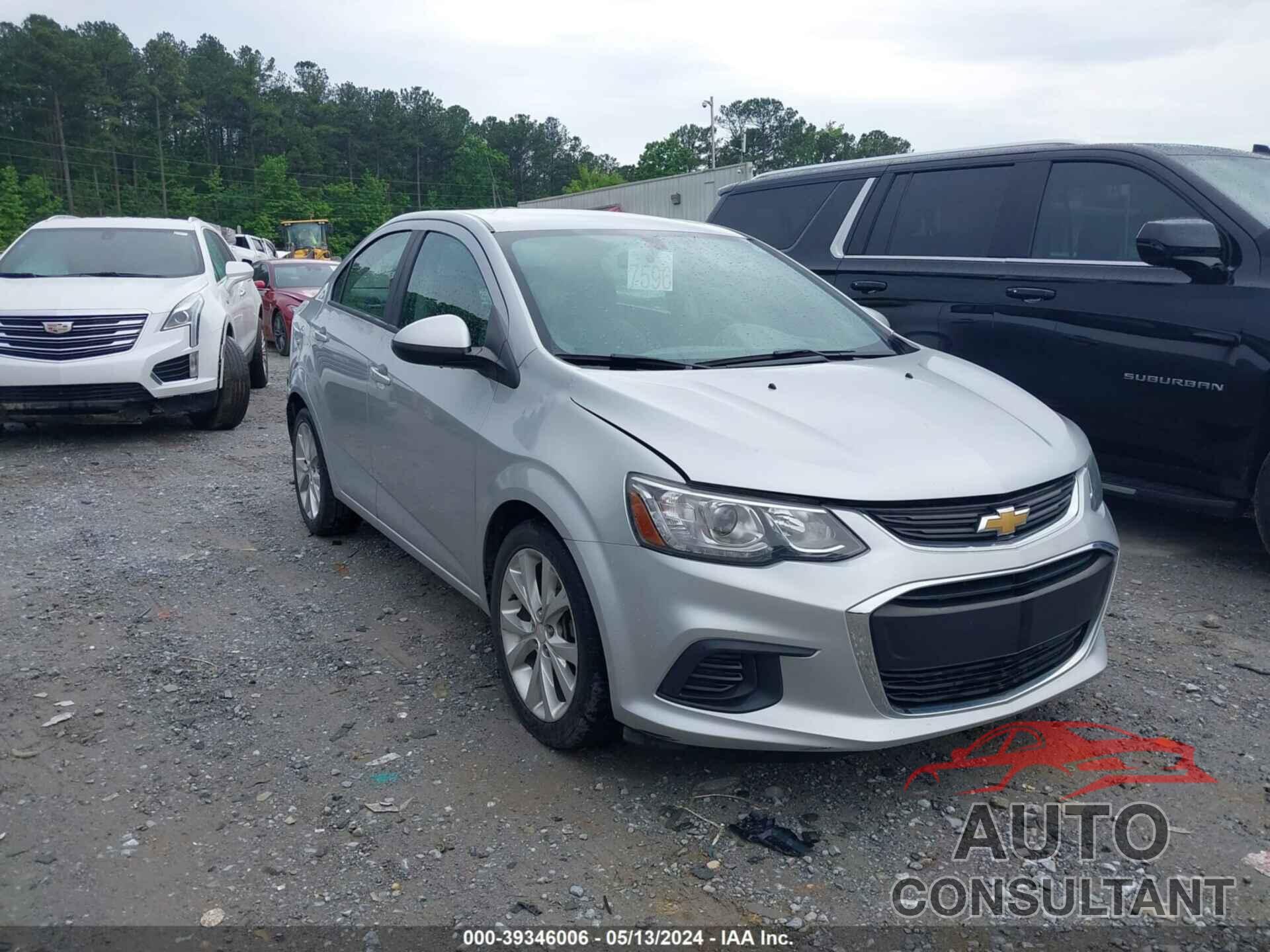 CHEVROLET SONIC 2017 - 1G1JB5SH9H4168229