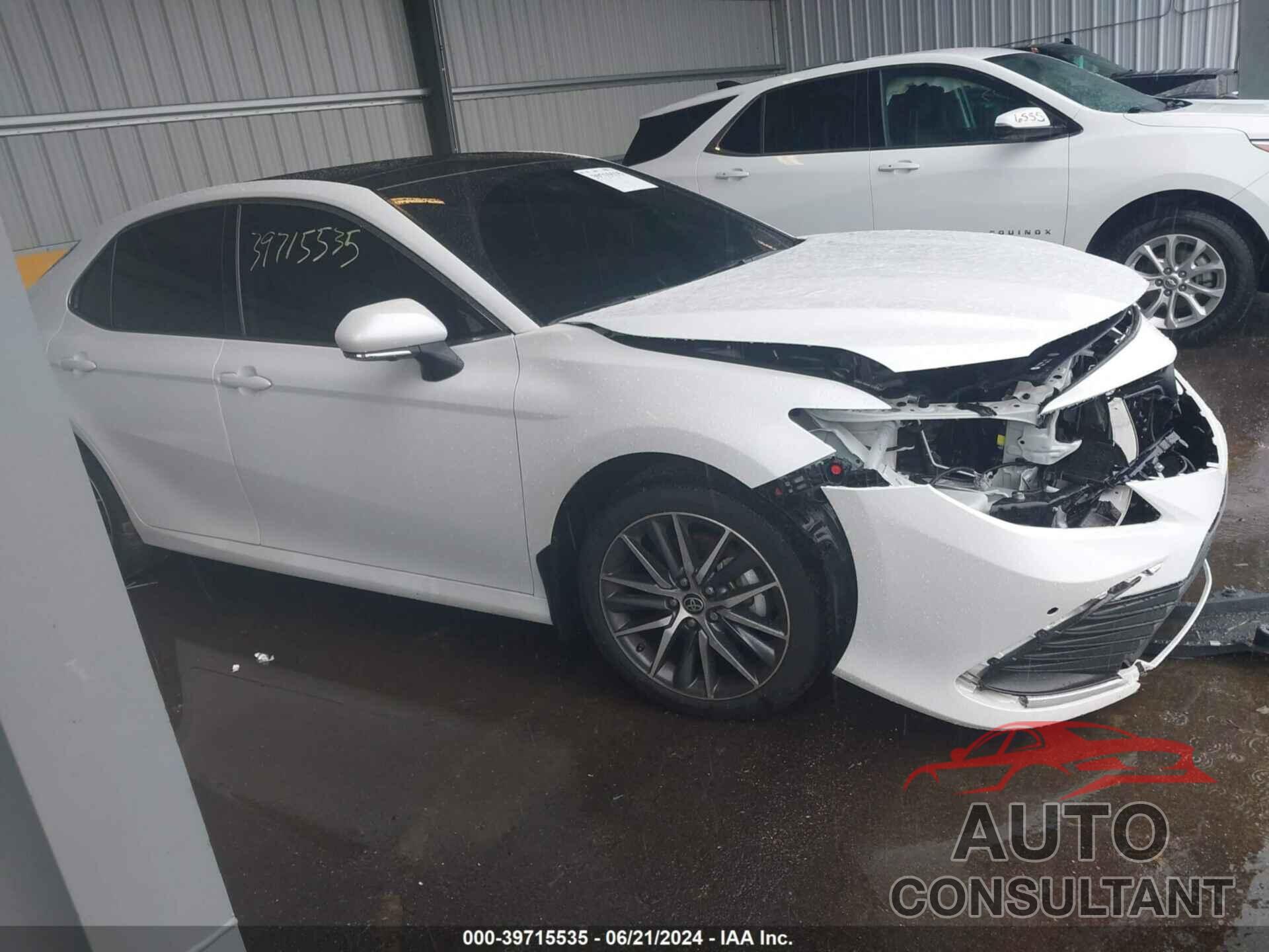 TOYOTA CAMRY 2023 - 4T1F11BK9PU084698