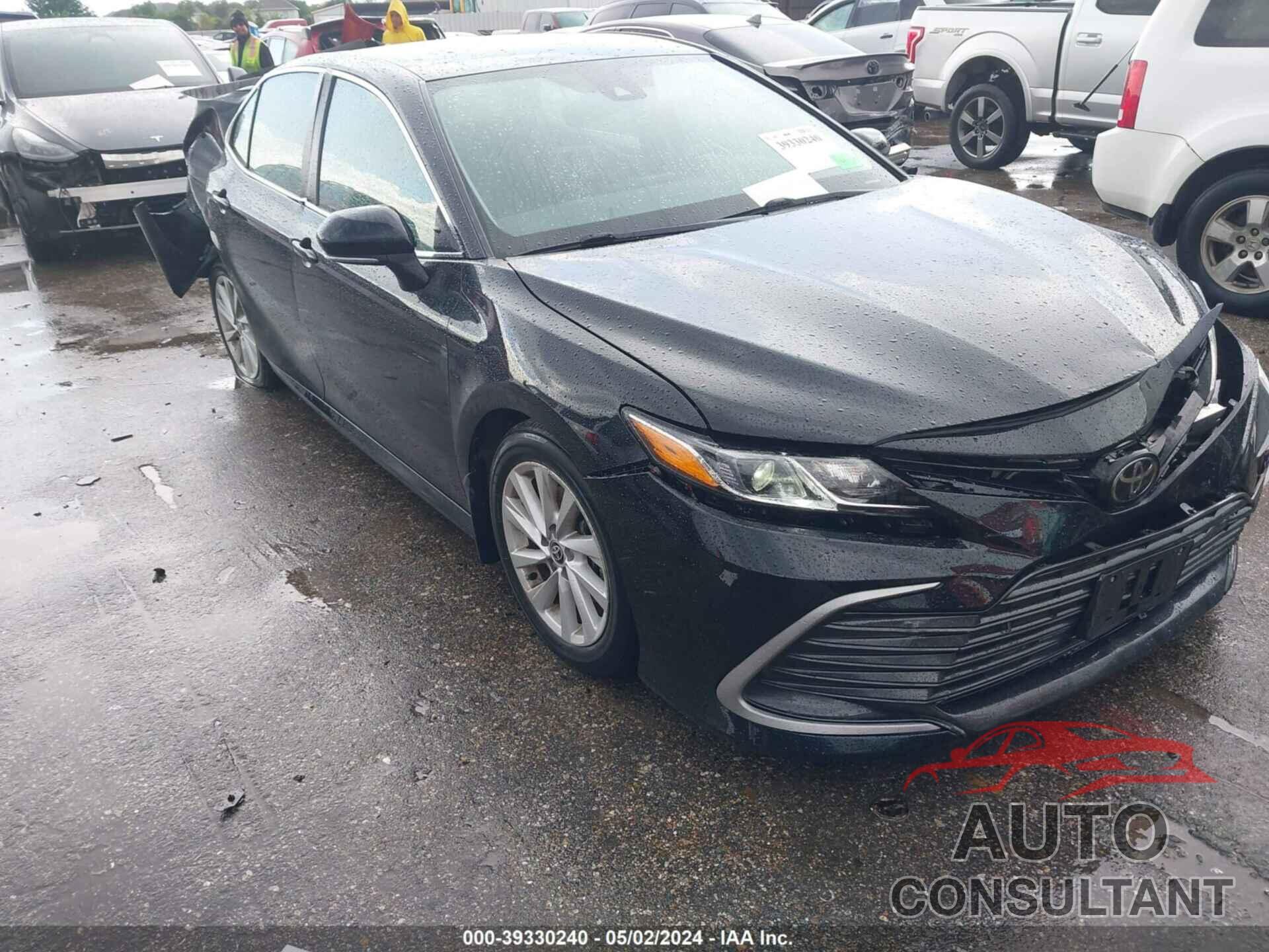 TOYOTA CAMRY 2022 - 4T1R11AK2NU064255