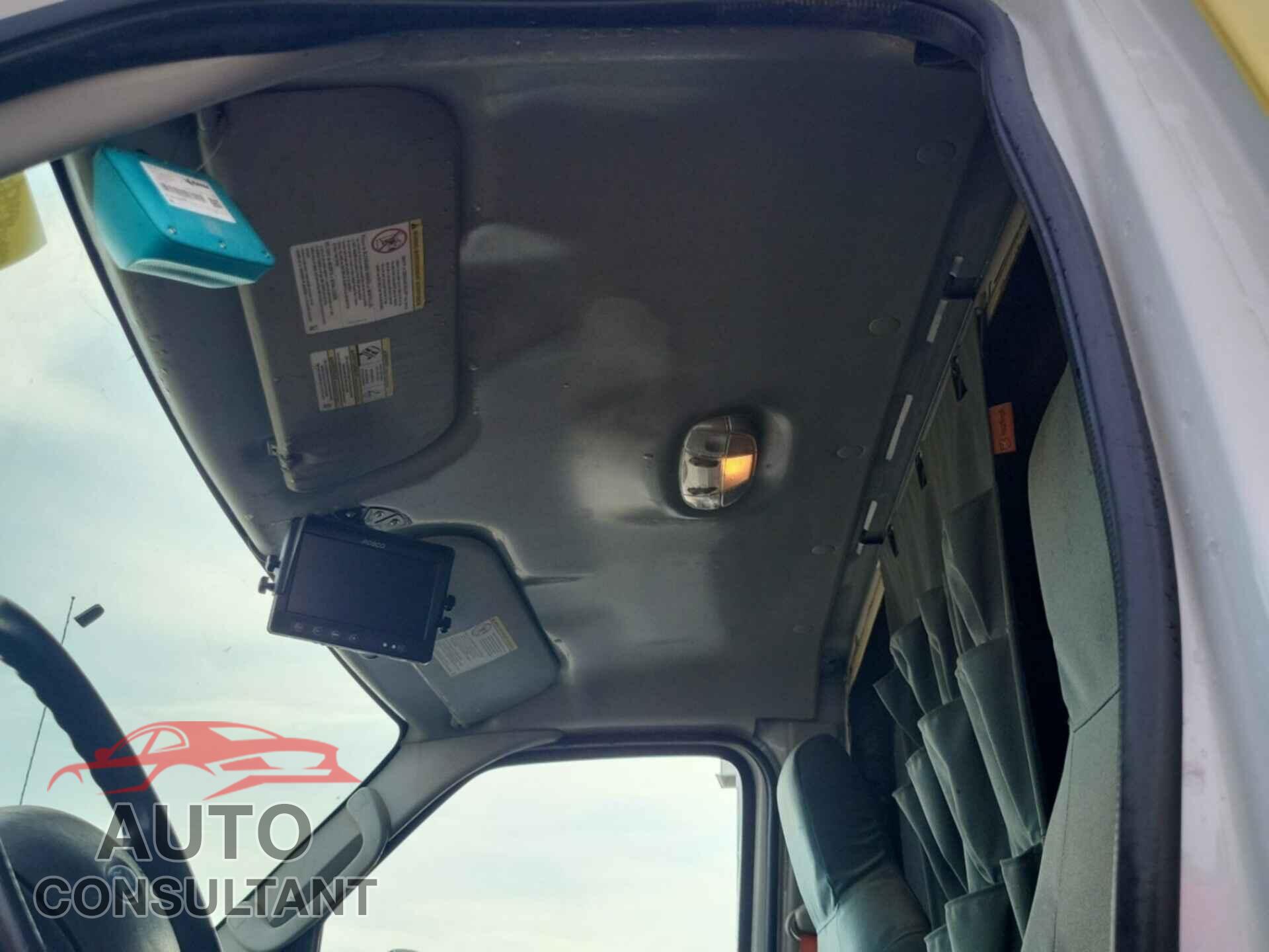 FORD ECONOLINE 2017 - 1FDXE4FS7HDC69077