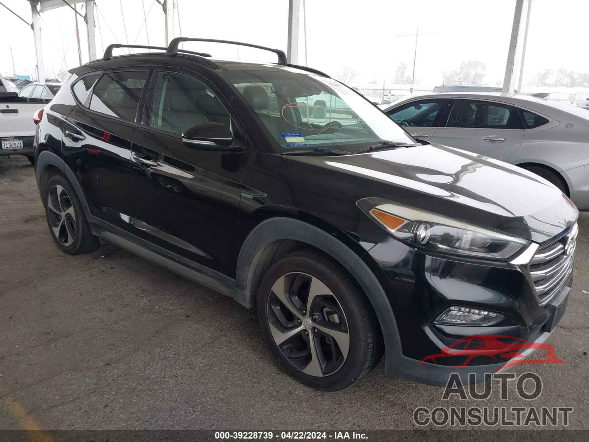 HYUNDAI TUCSON 2017 - KM8J33A21HU355921