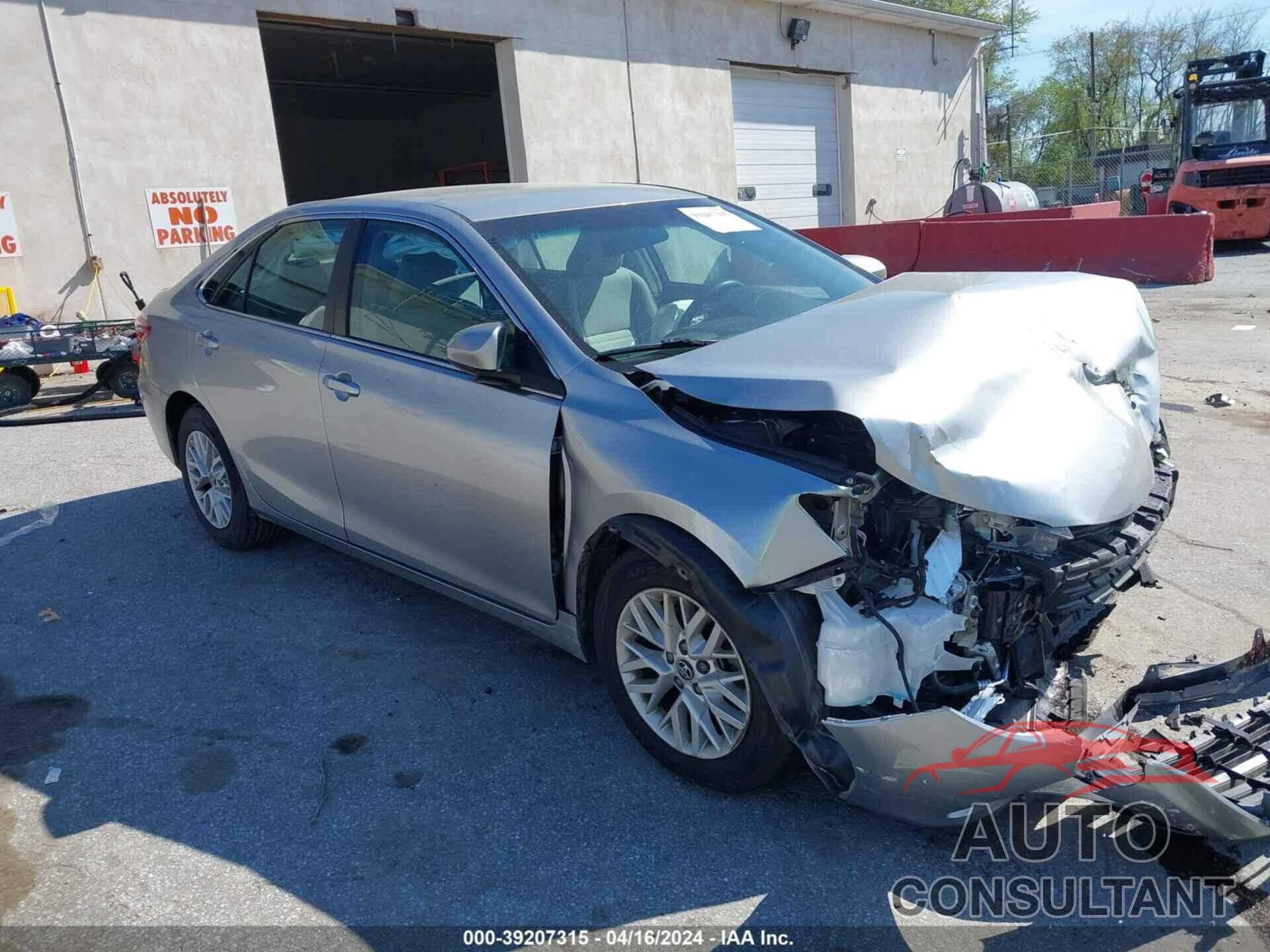 TOYOTA CAMRY 2017 - 4T1BF1FK4HU393202
