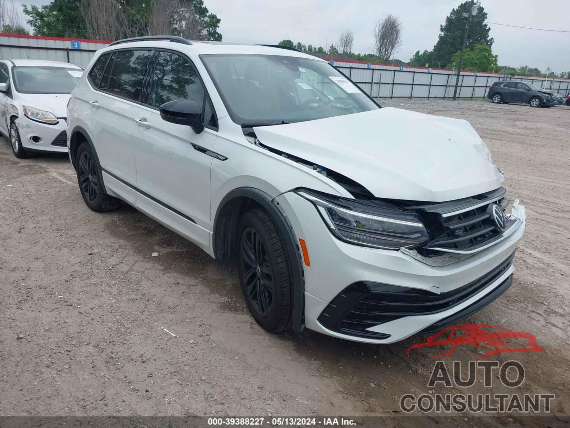 VOLKSWAGEN TIGUAN 2022 - 3VVCB7AX1NM091555