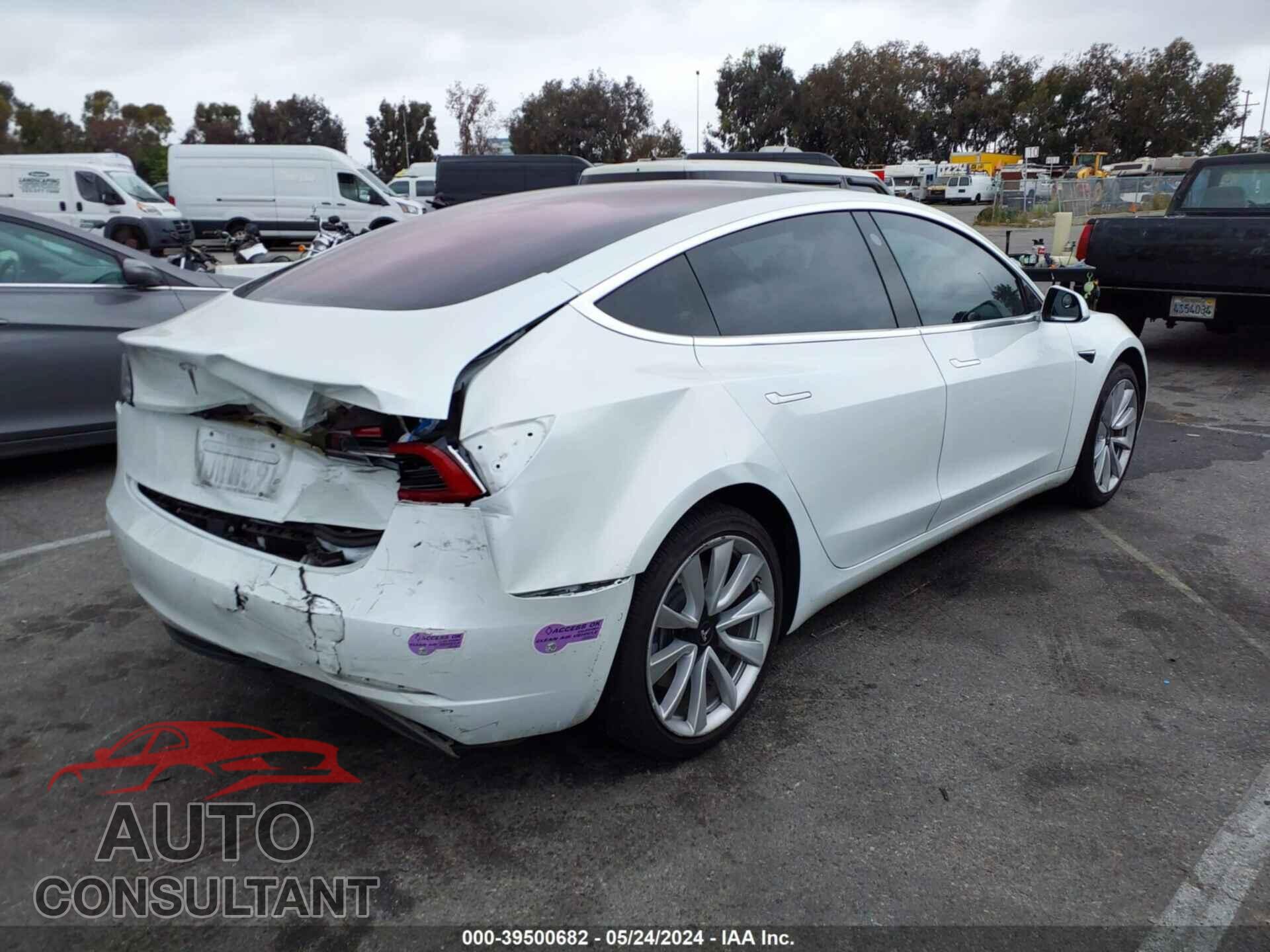 TESLA MODEL 3 2018 - 5YJ3E1EA3JF154761