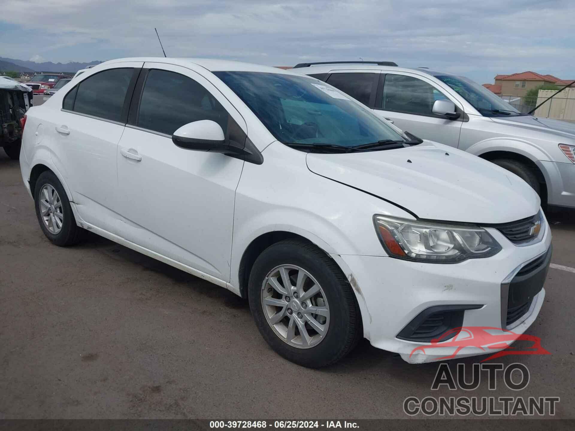 CHEVROLET SONIC 2017 - 1G1JD5SH5H4106465