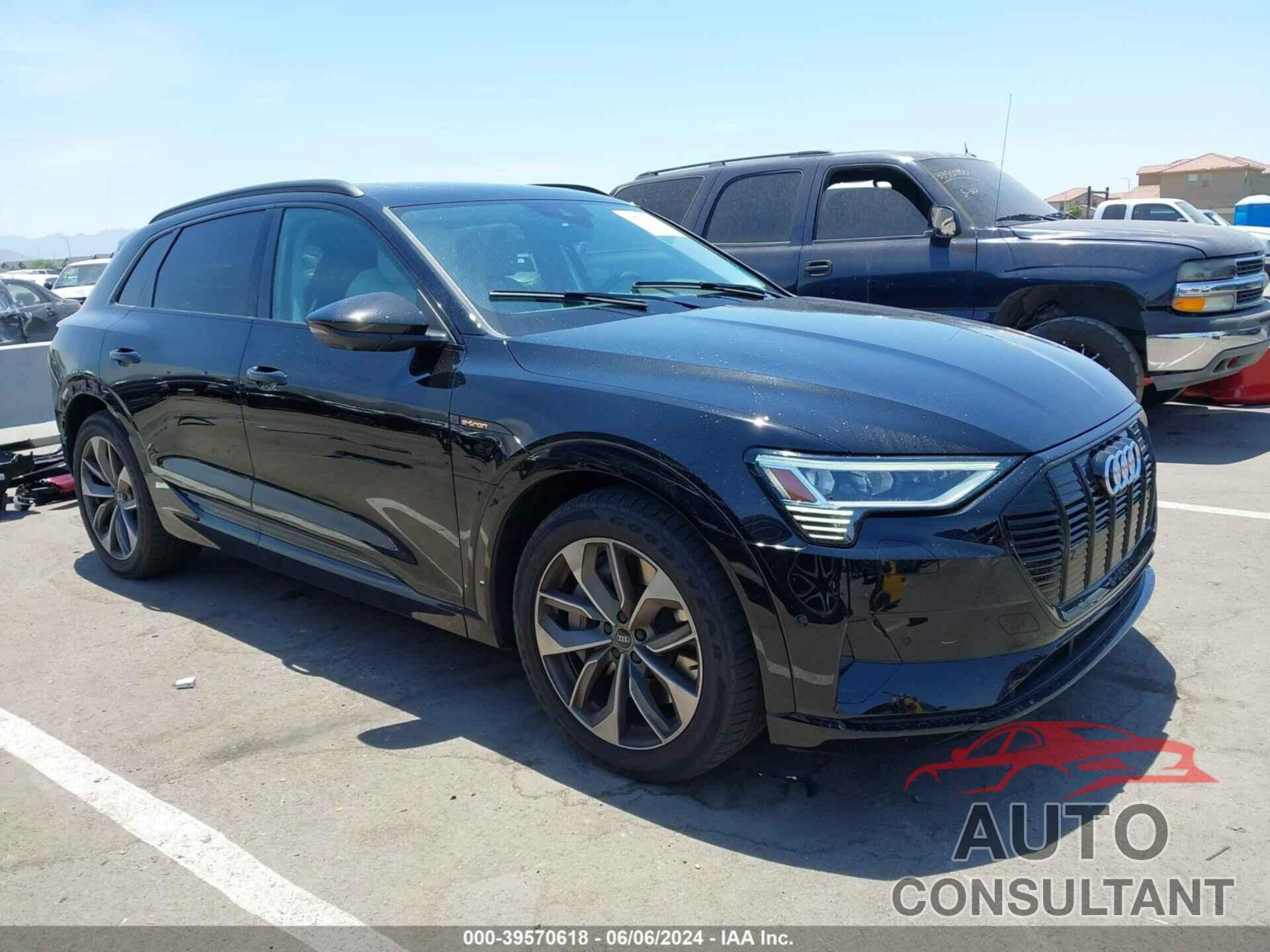 AUDI E-TRON 2021 - WA1LAAGE2MB038884