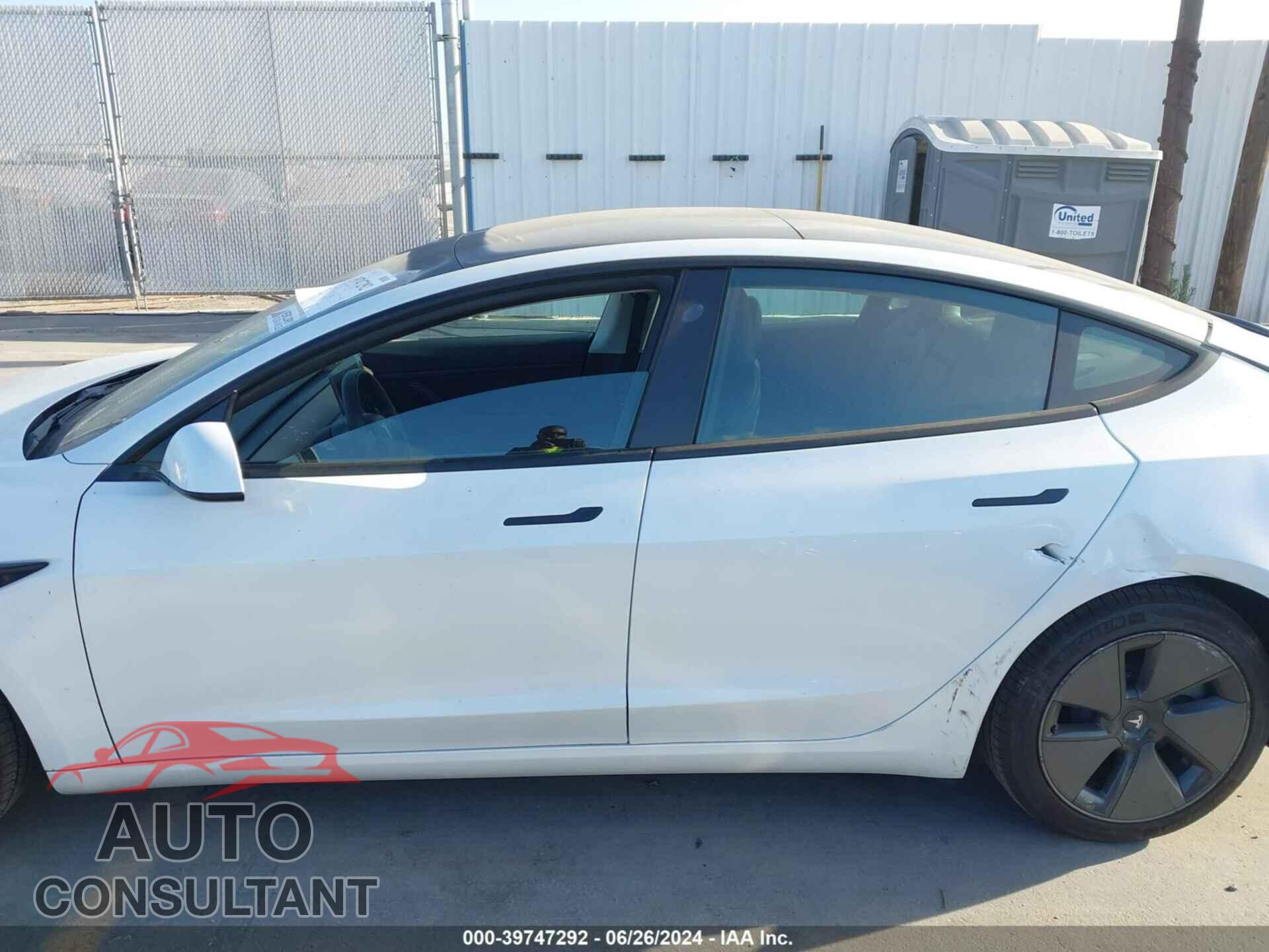TESLA MODEL 3 2021 - 5YJ3E1EA7MF921161