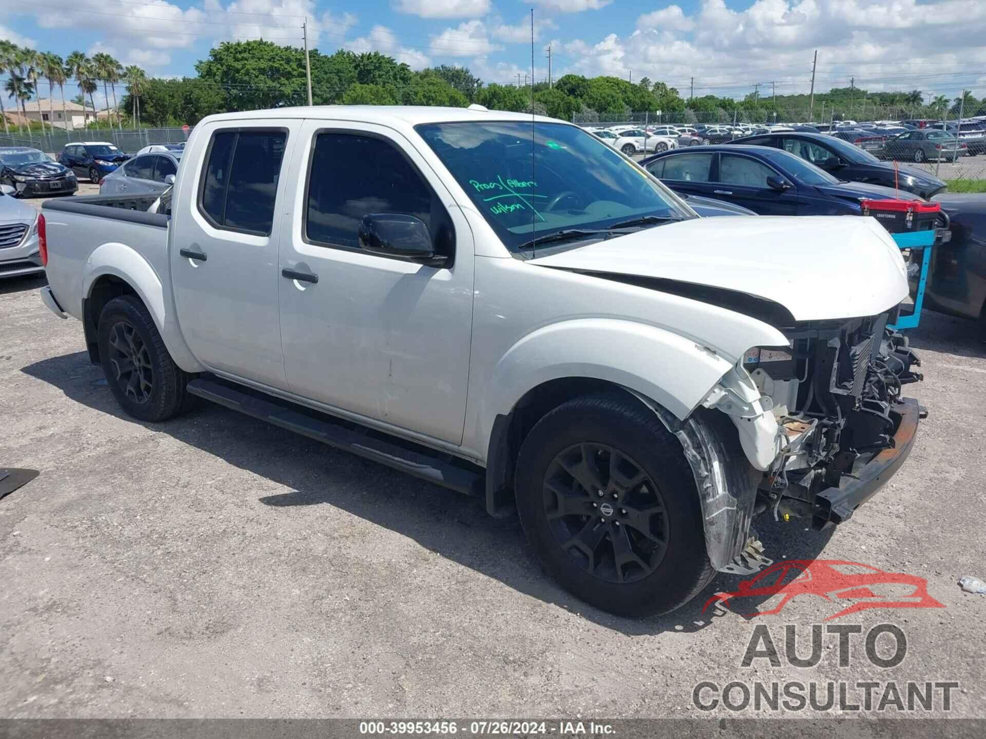 NISSAN FRONTIER 2018 - 1N6AD0ER3JN753782