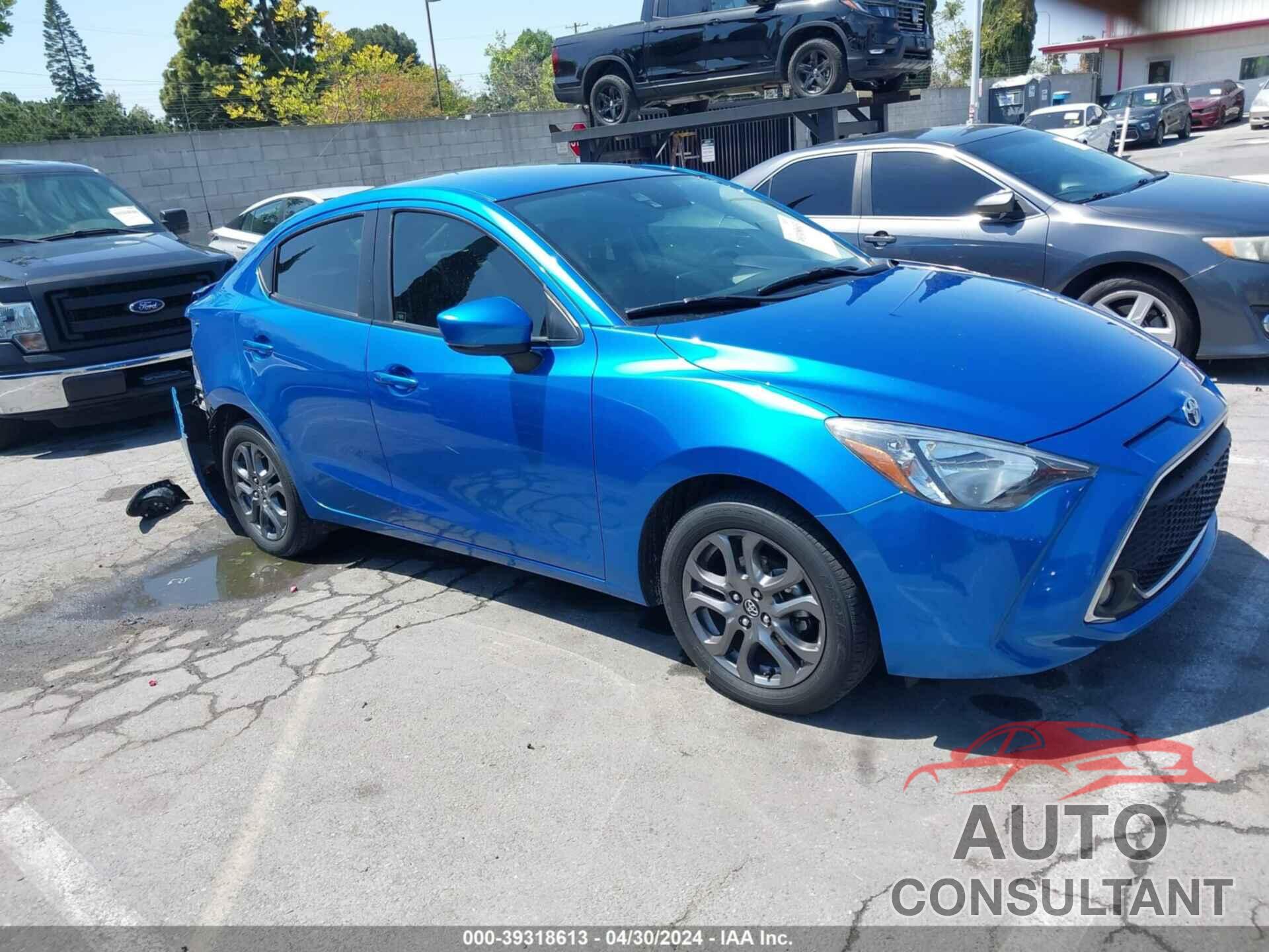 TOYOTA YARIS 2019 - 3MYDLBYV1KY523588