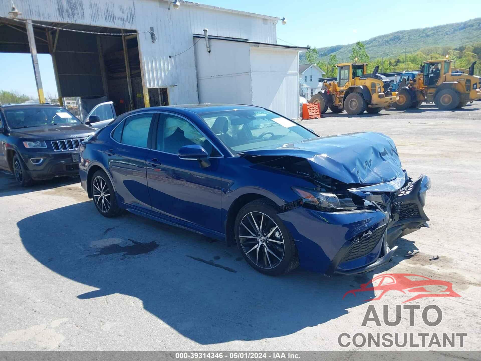 TOYOTA CAMRY 2024 - 4T1T11AK5RU220963