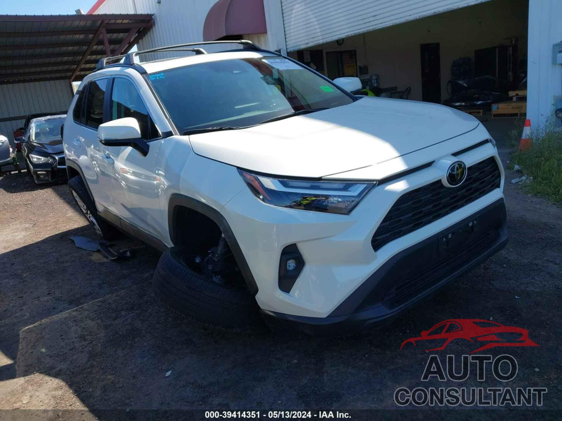 TOYOTA RAV4 2022 - 2T3C1RFV9NW185928
