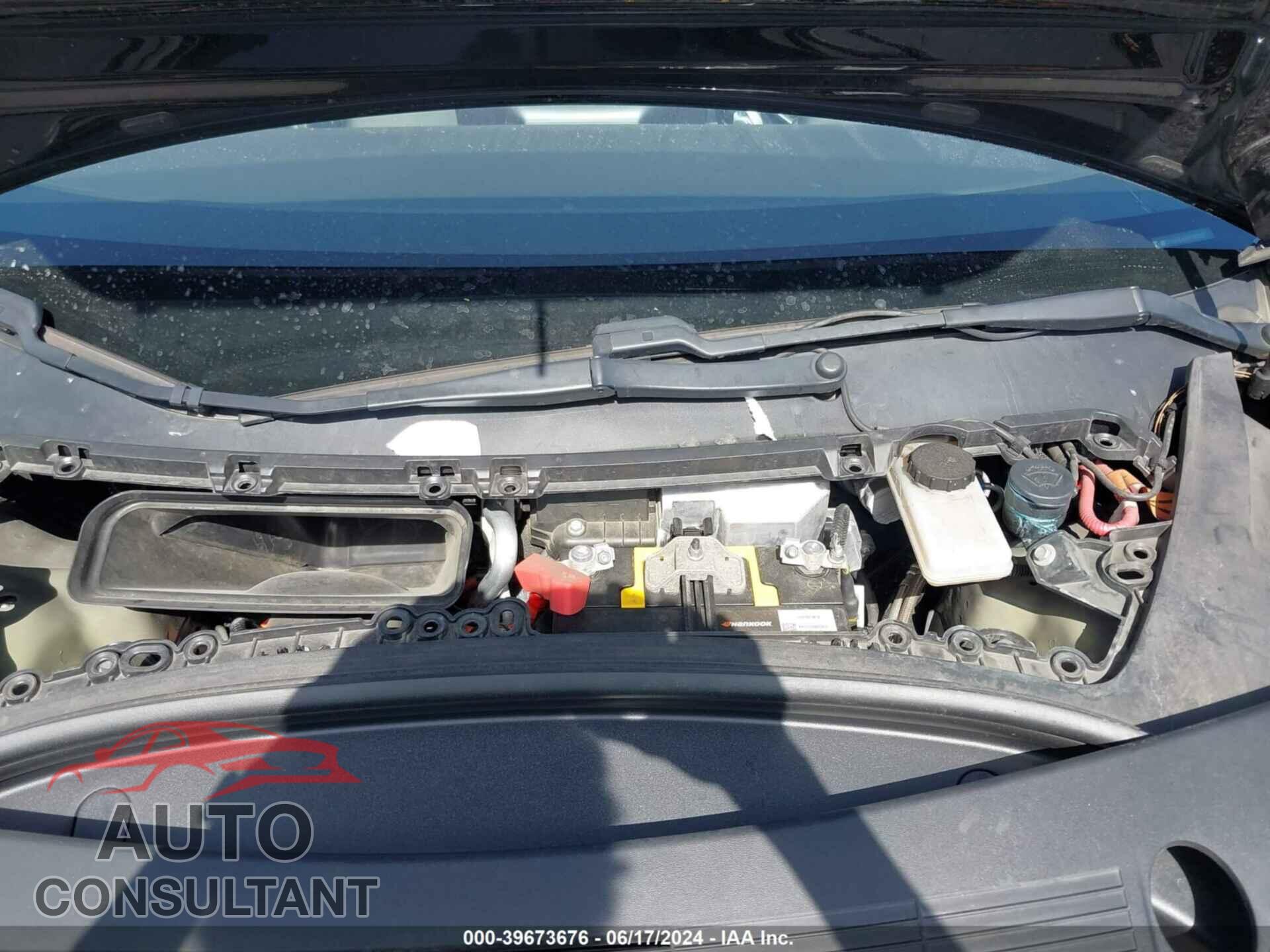 TESLA MODEL 3 2018 - 5YJ3E1EA9JF060352