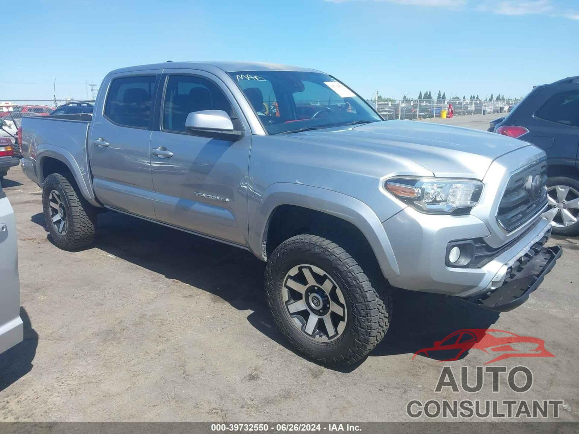 TOYOTA TACOMA 2018 - 5TFAZ5CN2JX057534