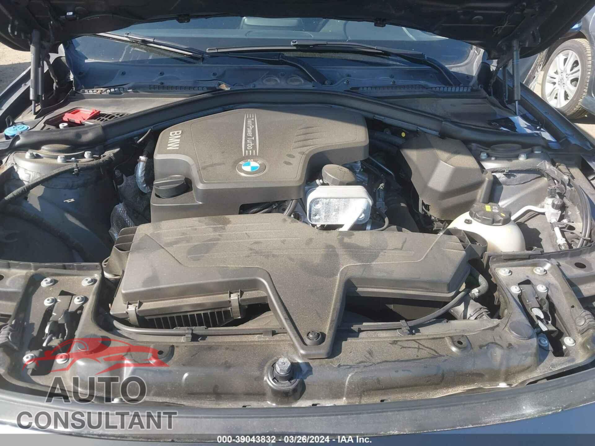 BMW 320I 2016 - WBA8E1G59GNU11662