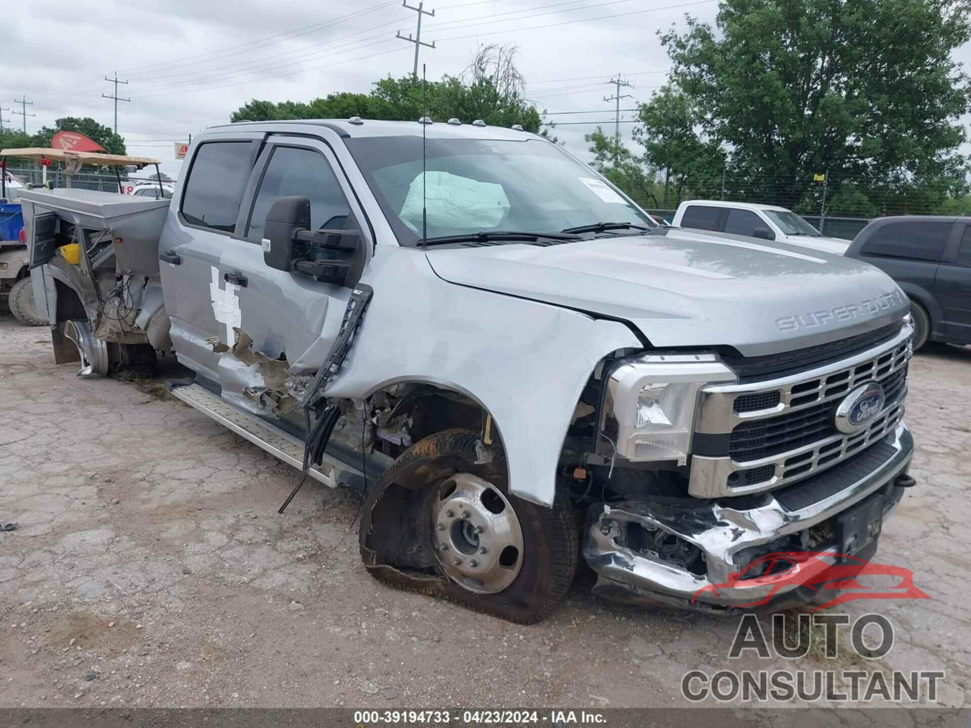 FORD F350 2023 - 1FT8W3DN5PEE00688