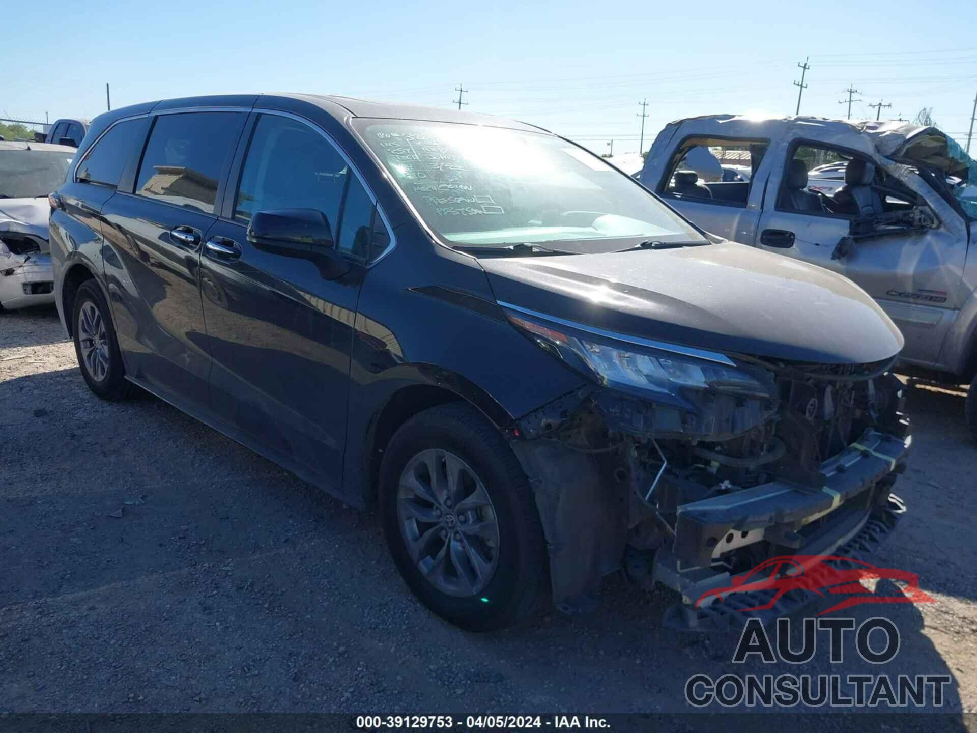 TOYOTA SIENNA 2022 - 5TDYRKEC5NS134093