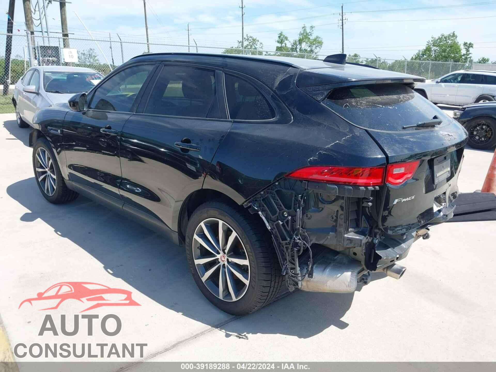 JAGUAR F-PACE 2019 - SADCK2GX5KA361117