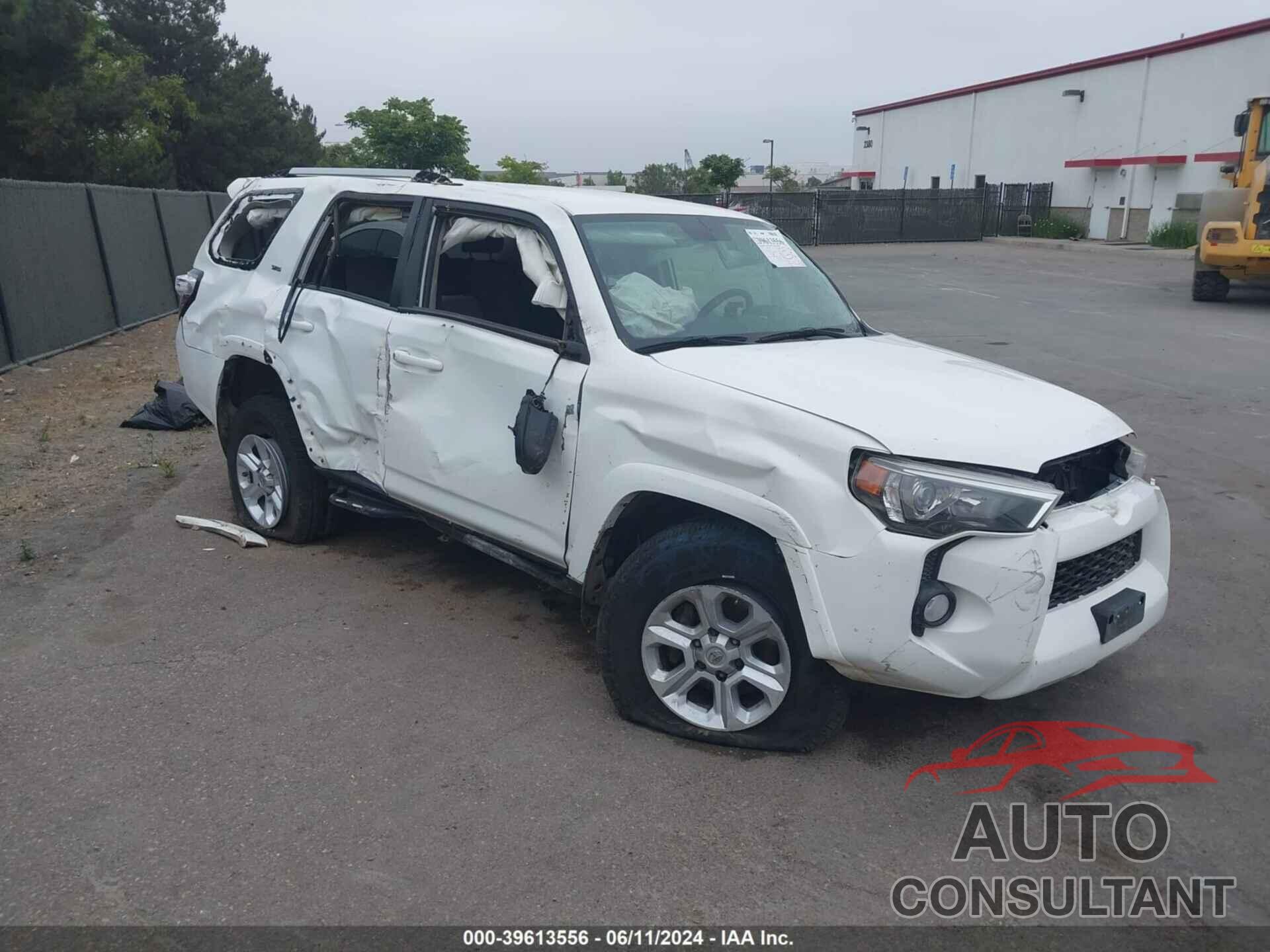 TOYOTA 4RUNNER 2018 - JTEBU5JR4J5574155