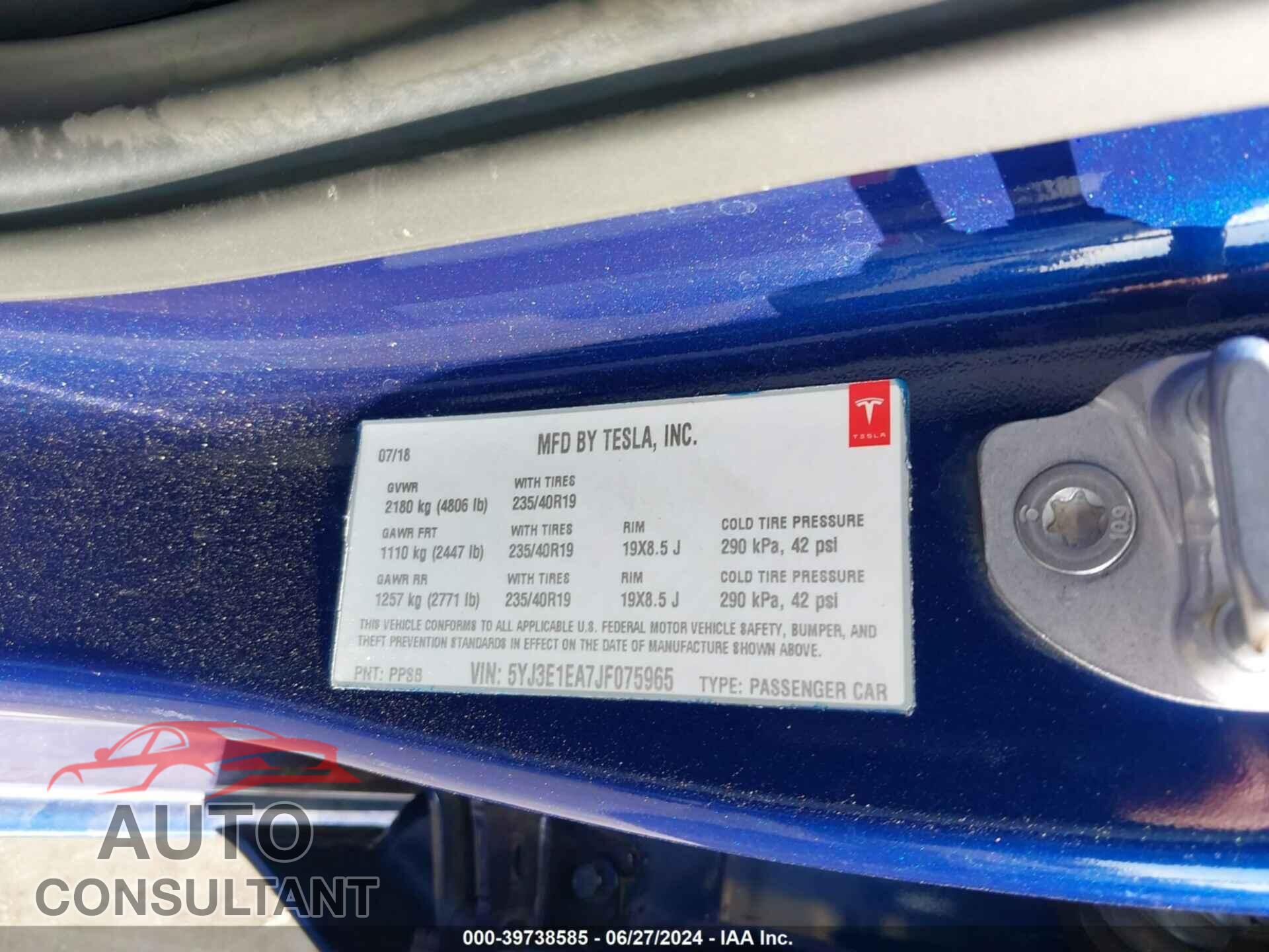 TESLA MODEL 3 2018 - 5YJ3E1EA7JF075965