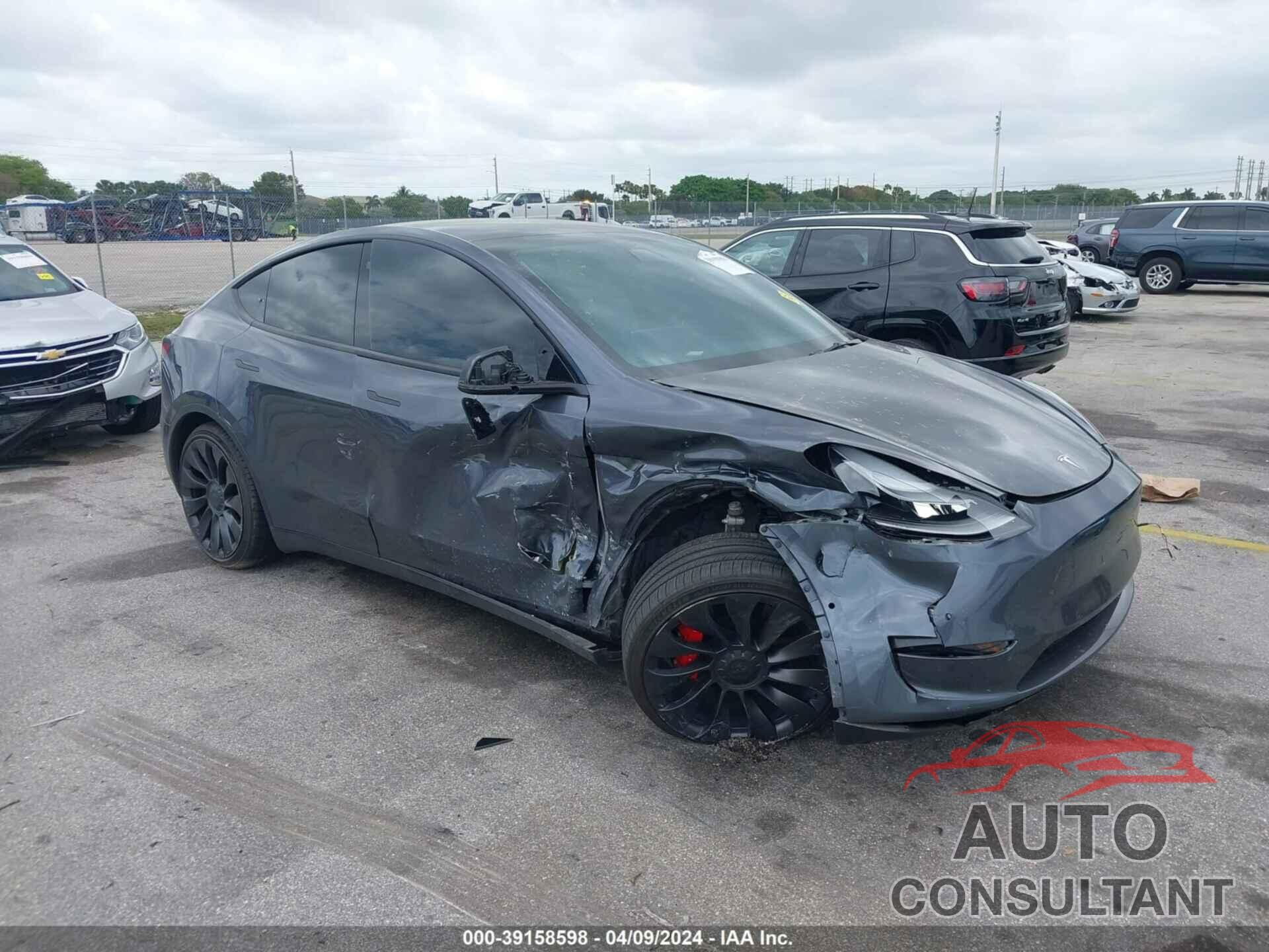 TESLA MODEL Y 2022 - 7SAYGDEF0NF437141