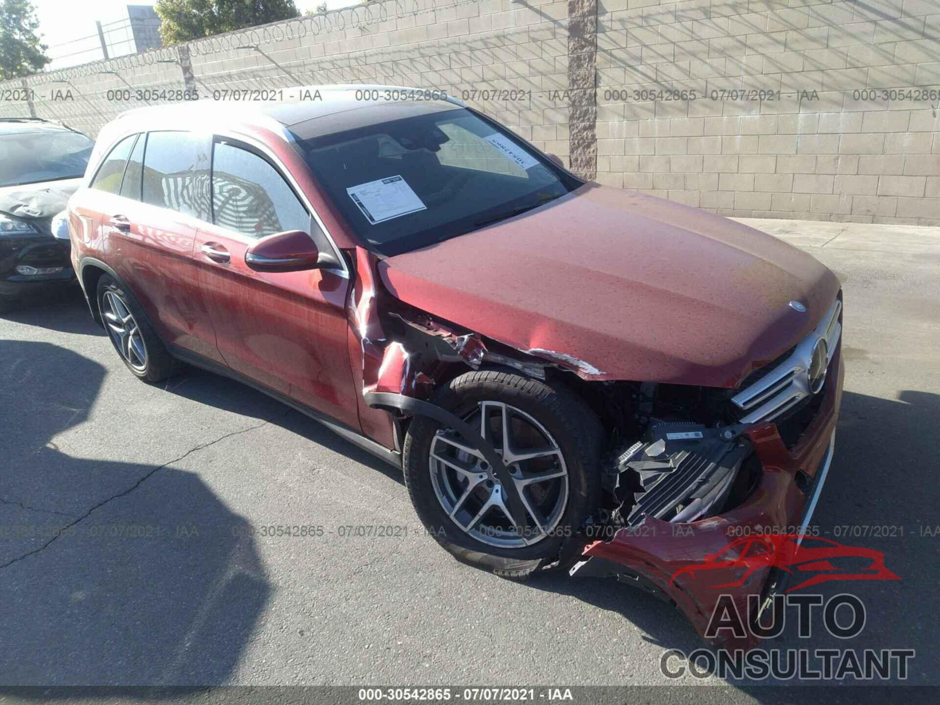 MERCEDES-BENZ GLC 2017 - WDC0G4KB2HF235018