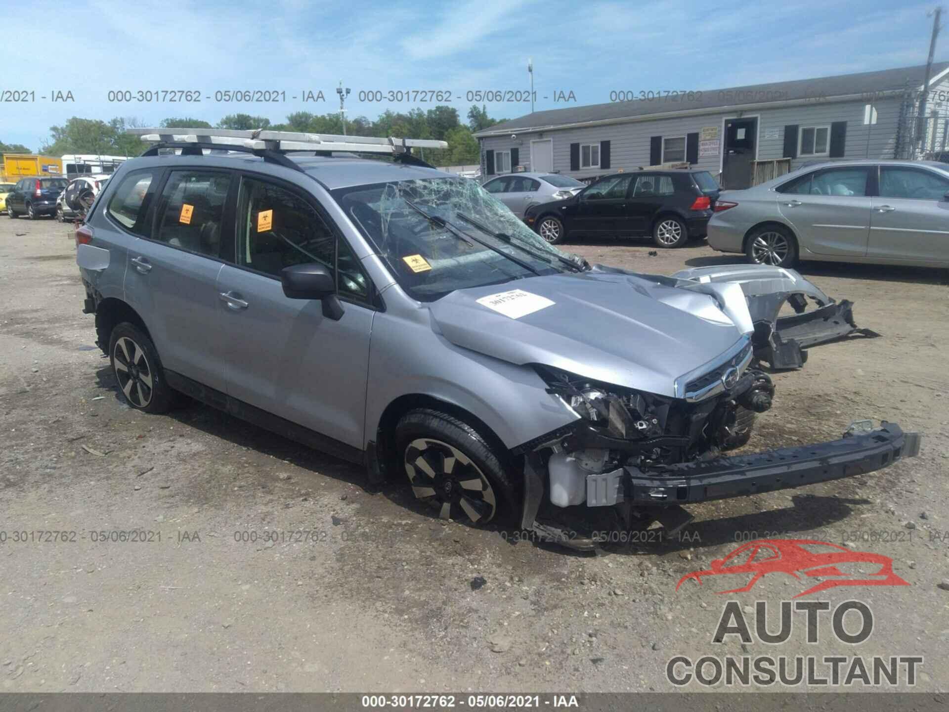 SUBARU FORESTER 2018 - JF2SJABC9JH496195