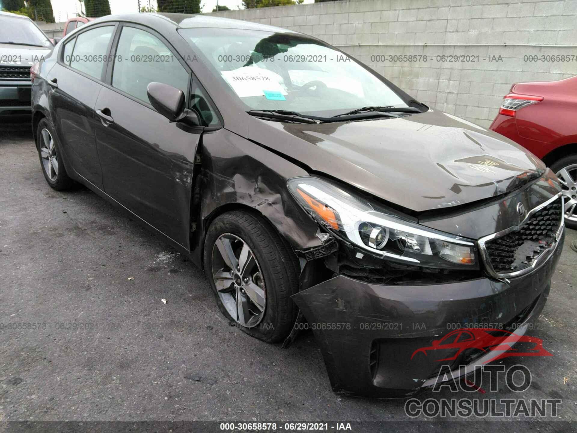 KIA FORTE 2018 - 3KPFL4A77JE213797