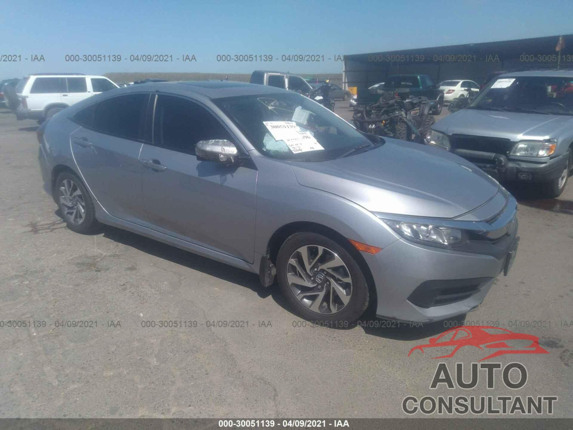 HONDA CIVIC SEDAN 2018 - 2HGFC2F75JH549502