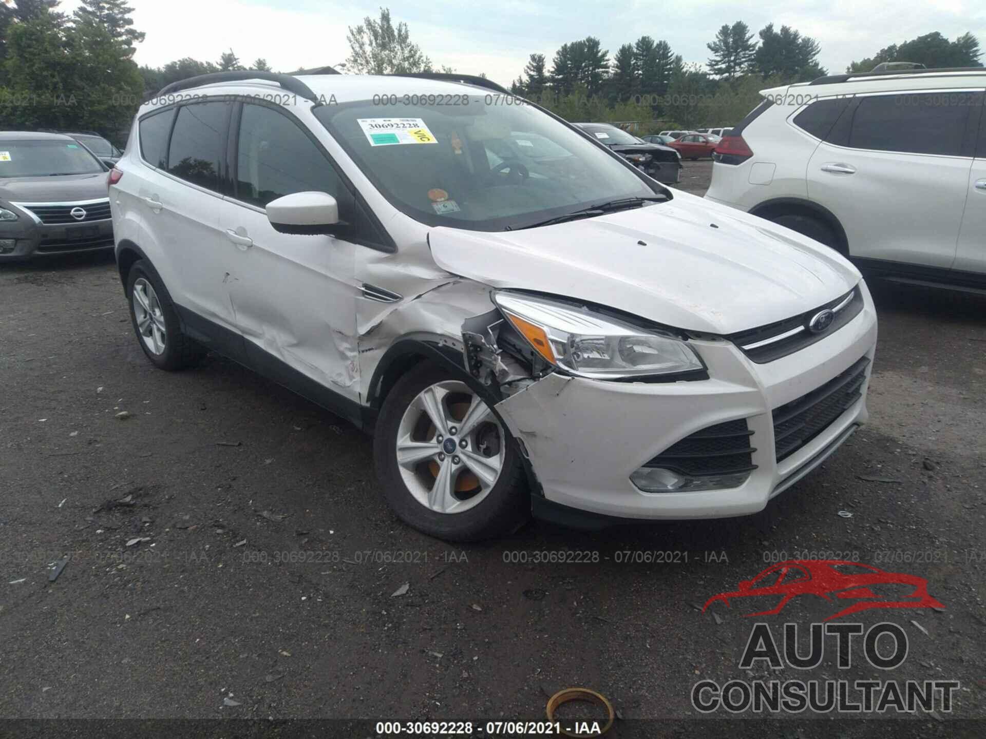 FORD ESCAPE 2016 - 1FMCU9G94GUC16541