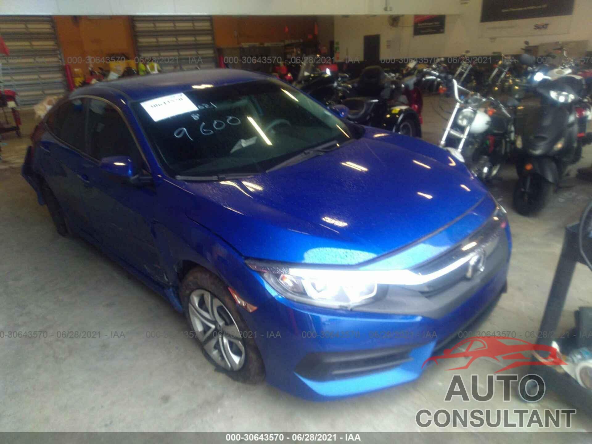 HONDA CIVIC SEDAN 2018 - 19XFC2F51JE029600