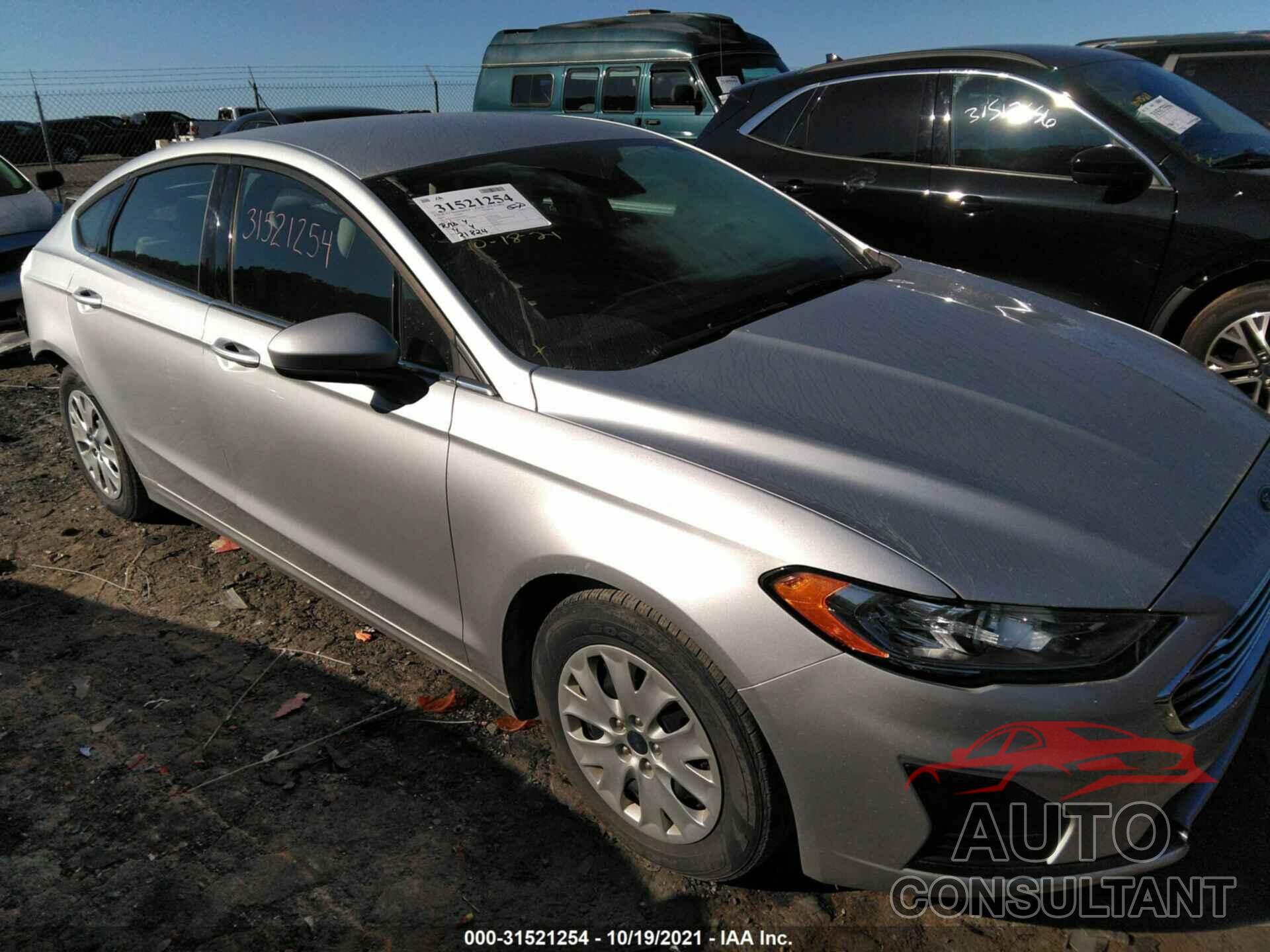 FORD FUSION 2019 - 3FA6P0G76KR160627
