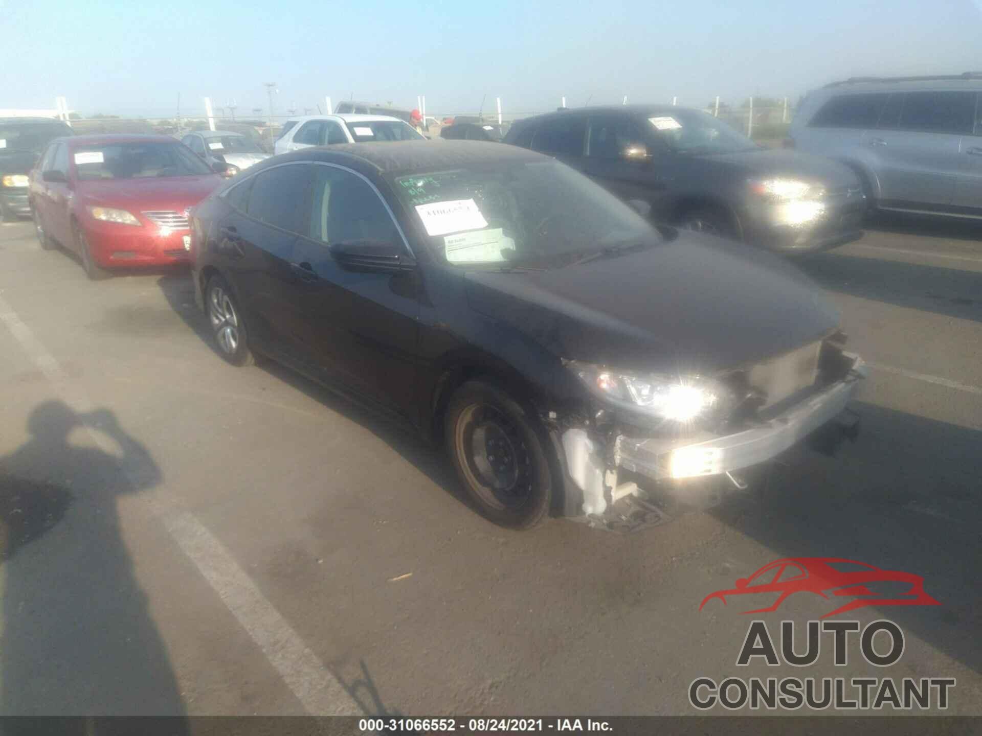 HONDA CIVIC SEDAN 2018 - 2HGFC2F57JH535311